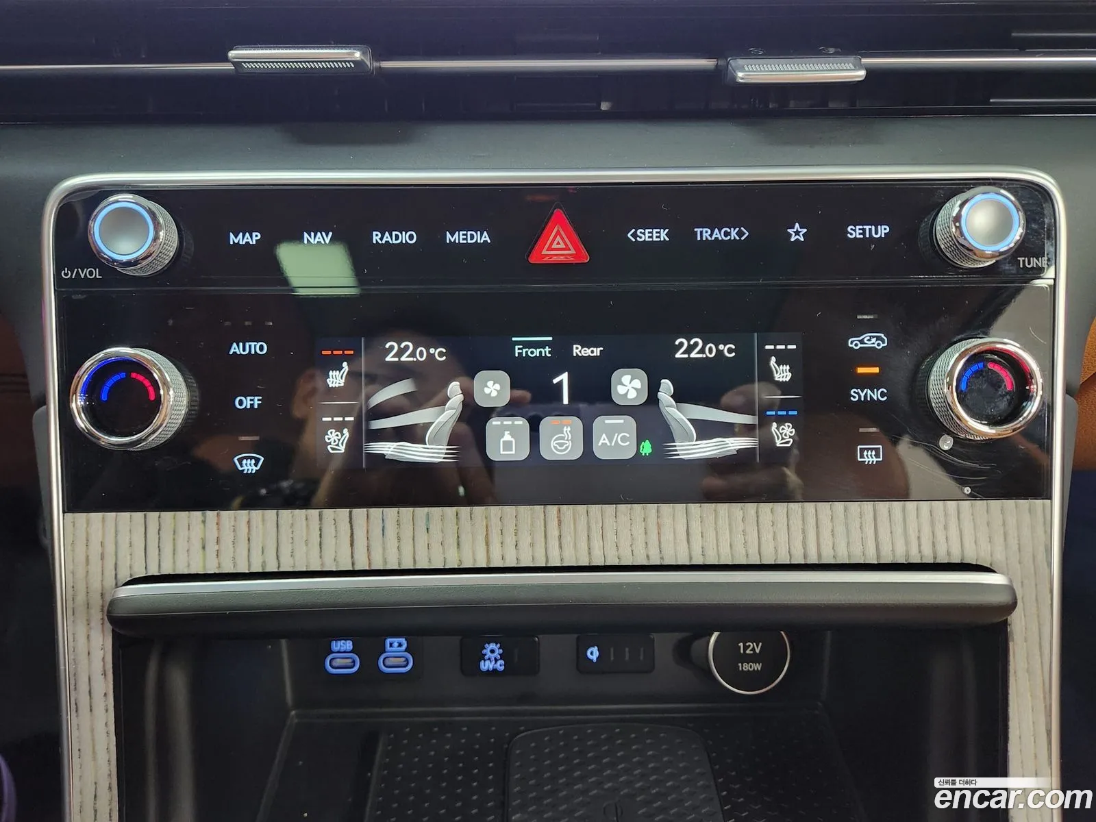 Genesis GV80 2025 — 16