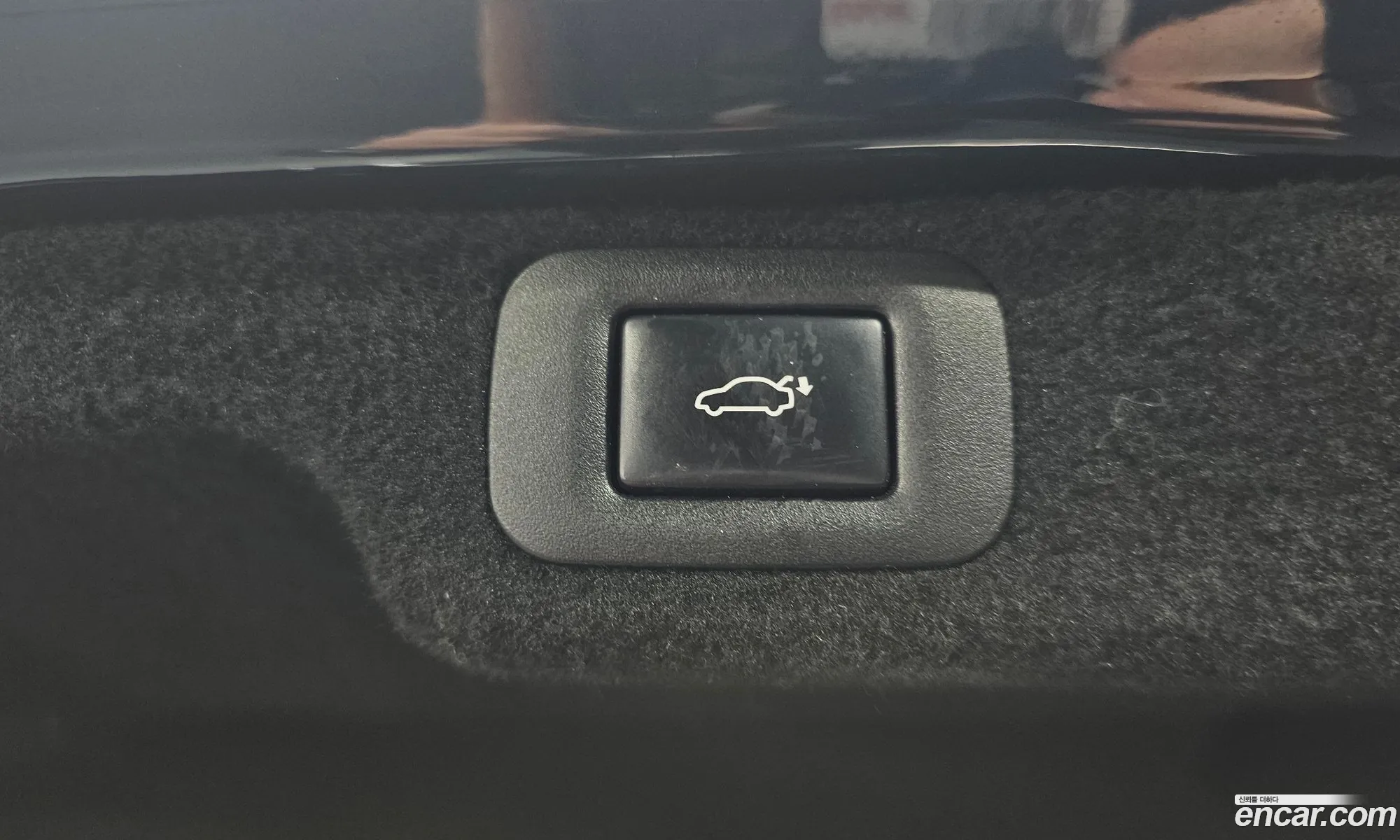 Lexus LS500h 2022 — 2