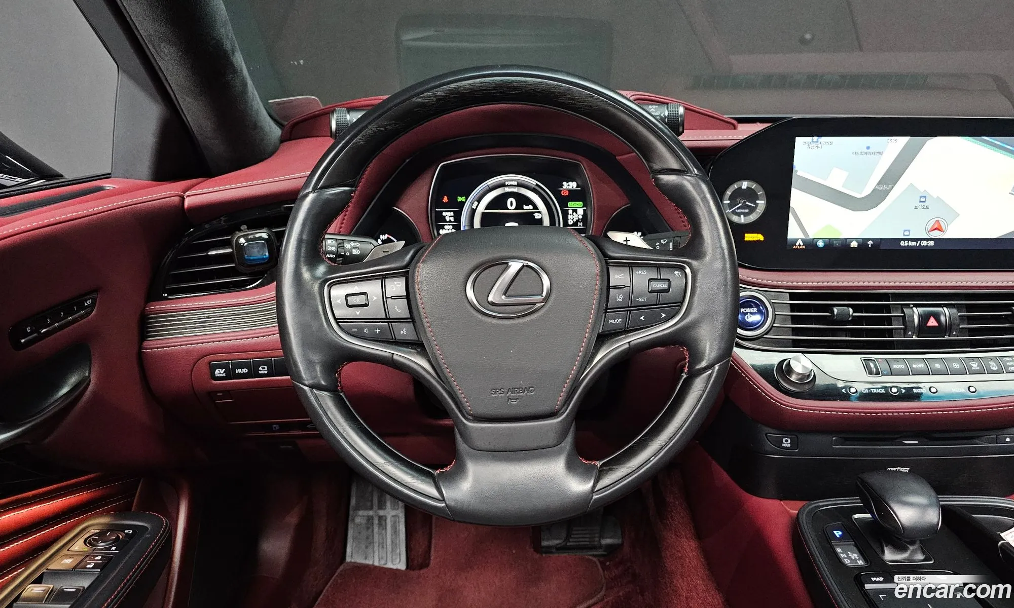 Lexus LS500h 2022 — 3