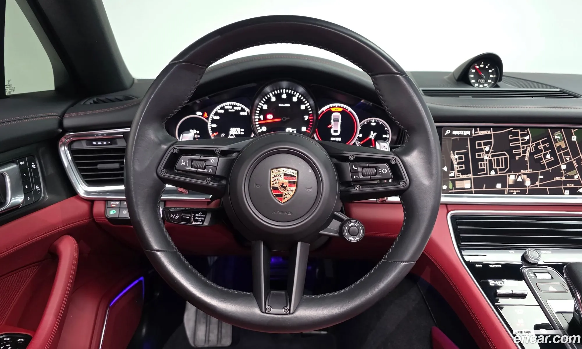 Porsche Panamera 2023 — 4