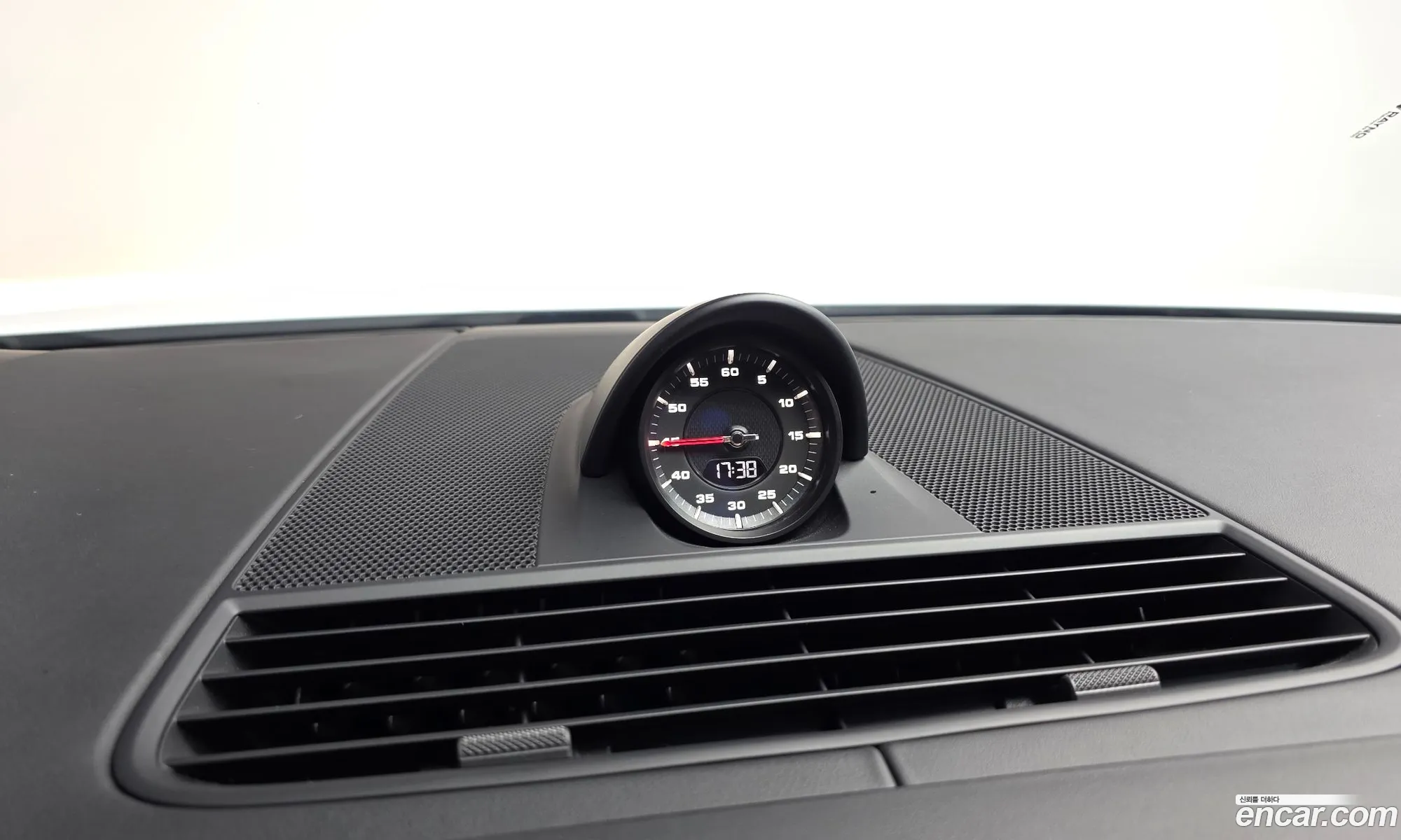 Porsche Panamera 2023 — 14