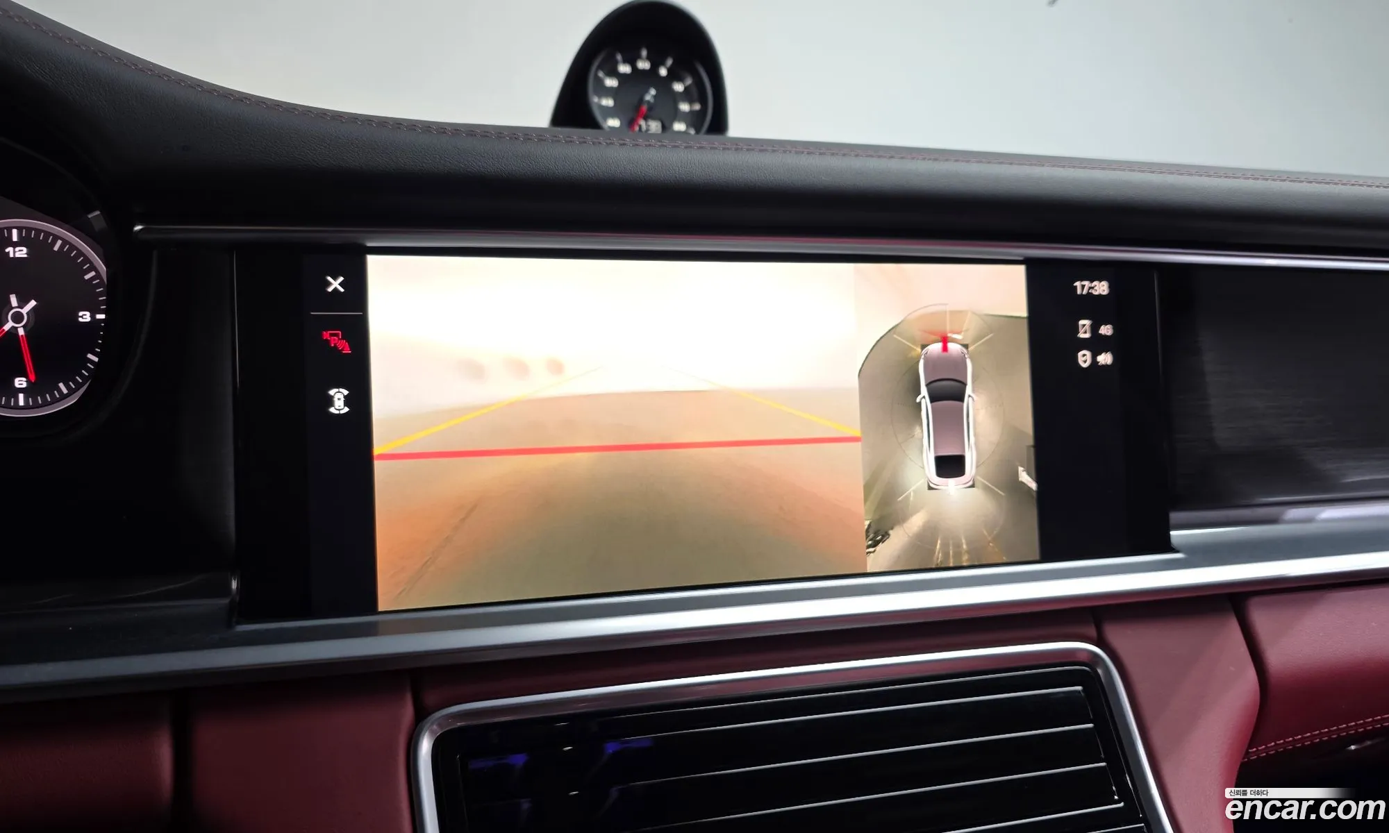 Porsche Panamera 2023 — 12