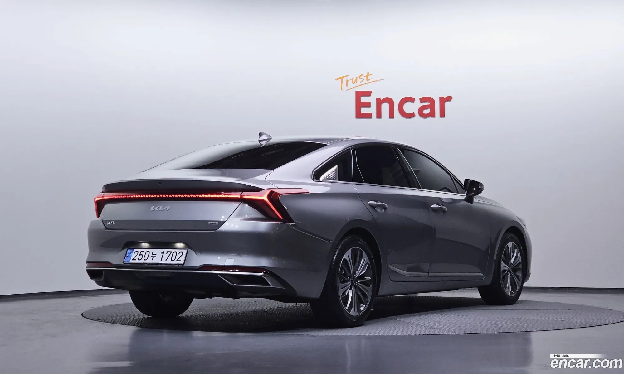 Kia K8 Hybrid 2022 — 5