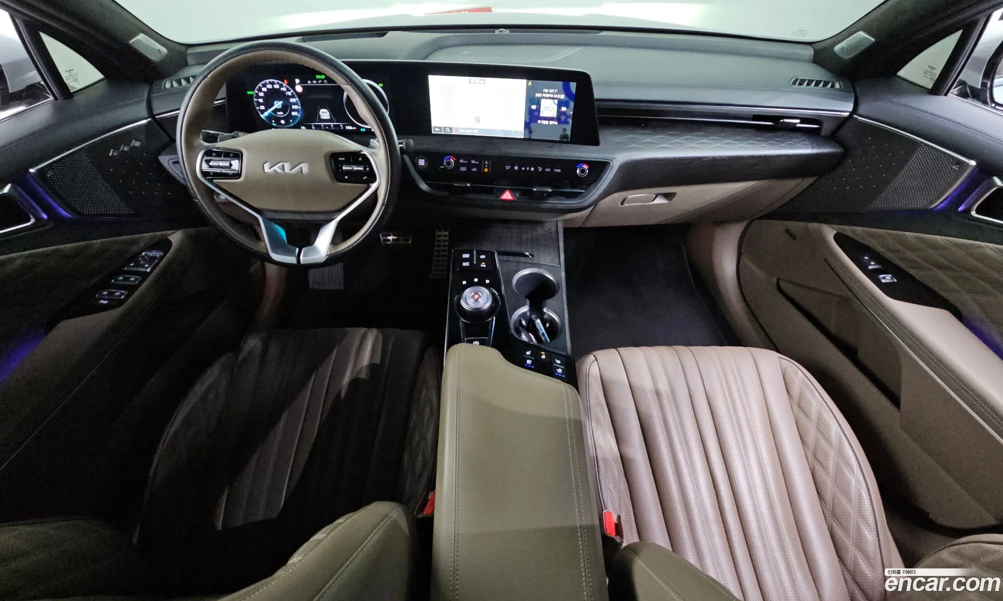 Kia K8 Hybrid 2022 — 19