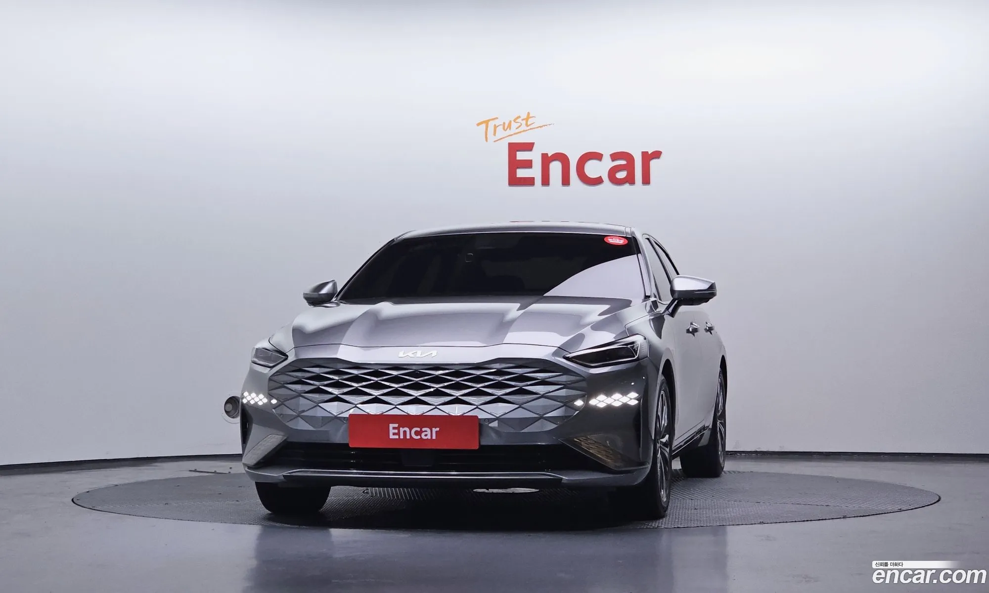 Kia K8 Hybrid 2022 — 9