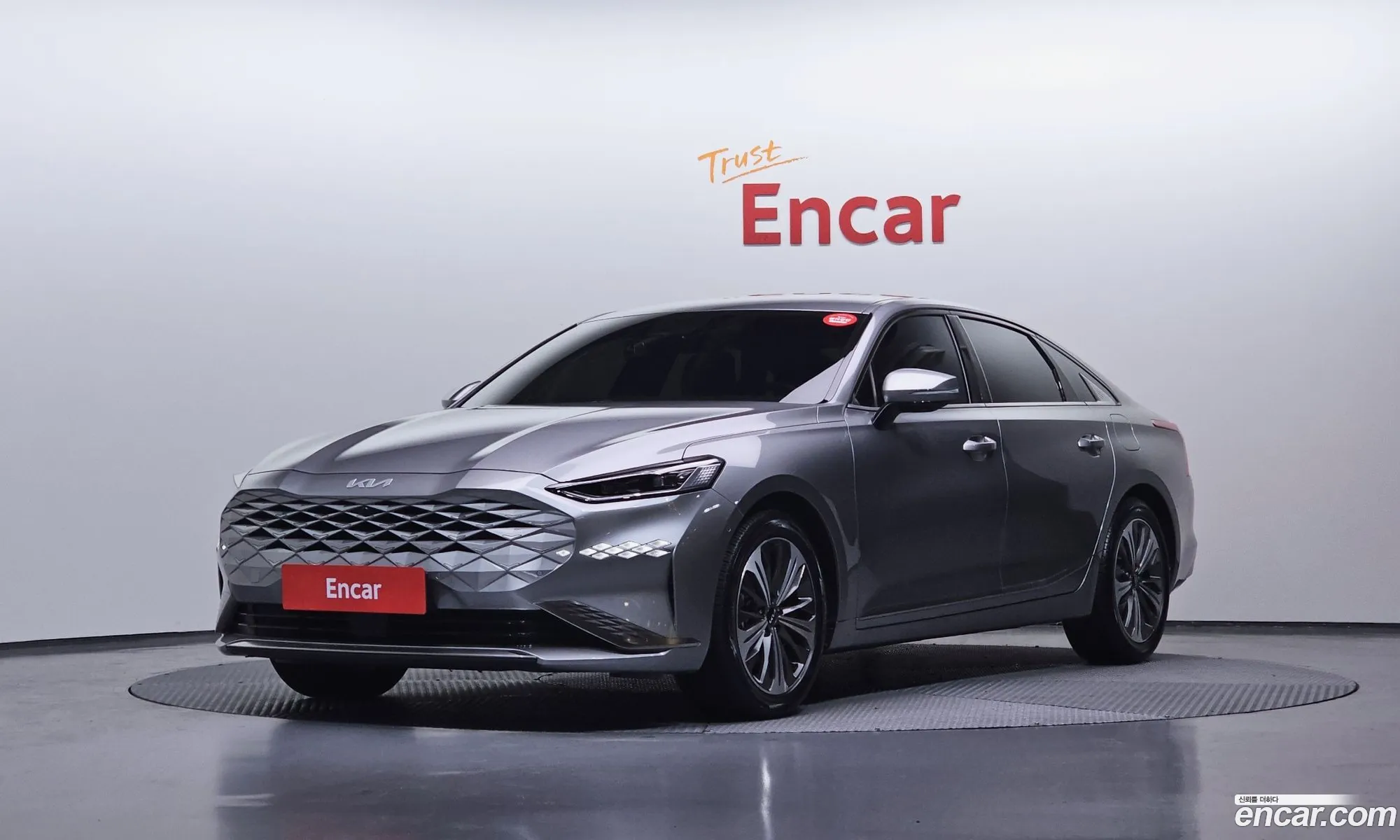 Kia K8 Hybrid 2022 — 11