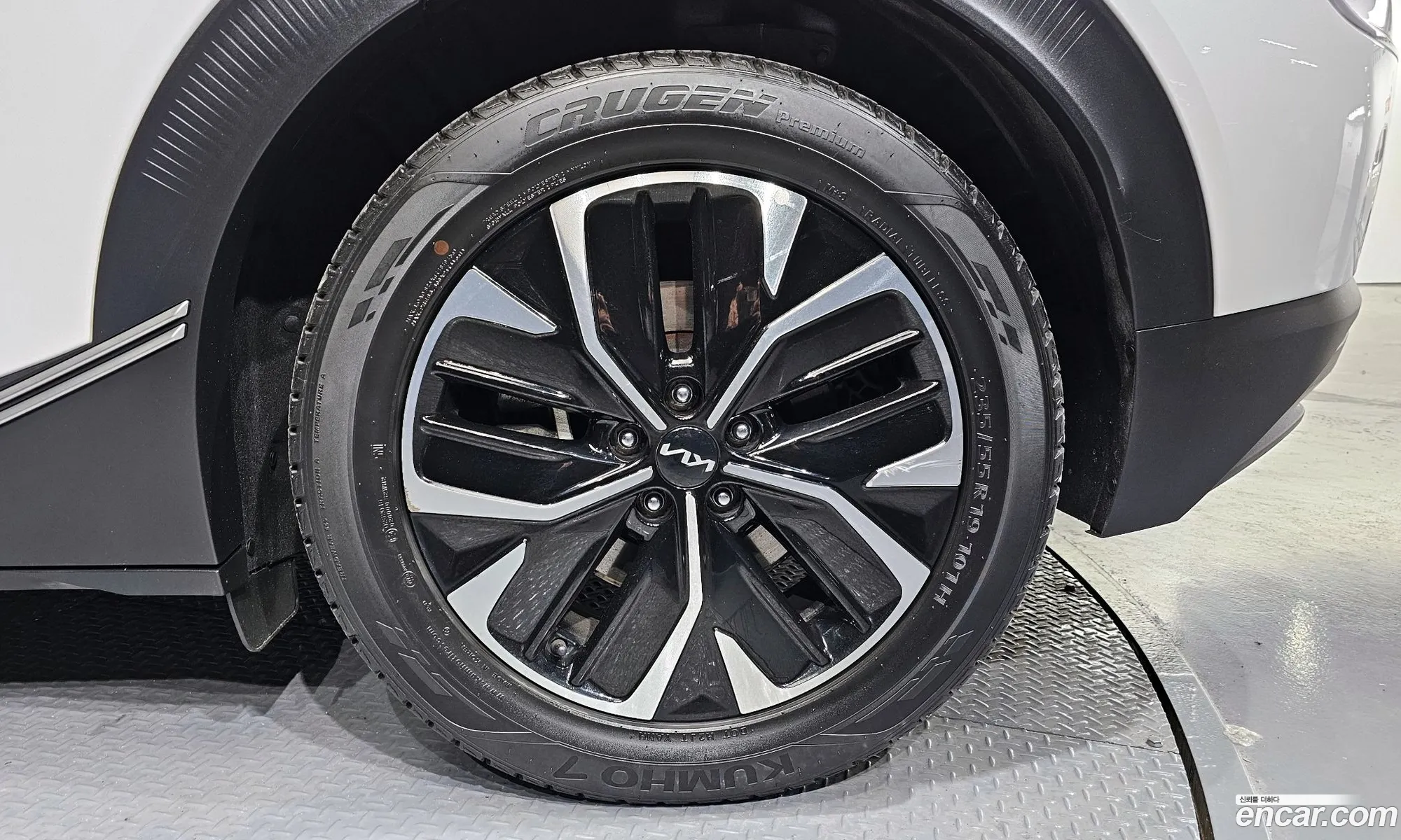 Kia EV6 2022 — 14