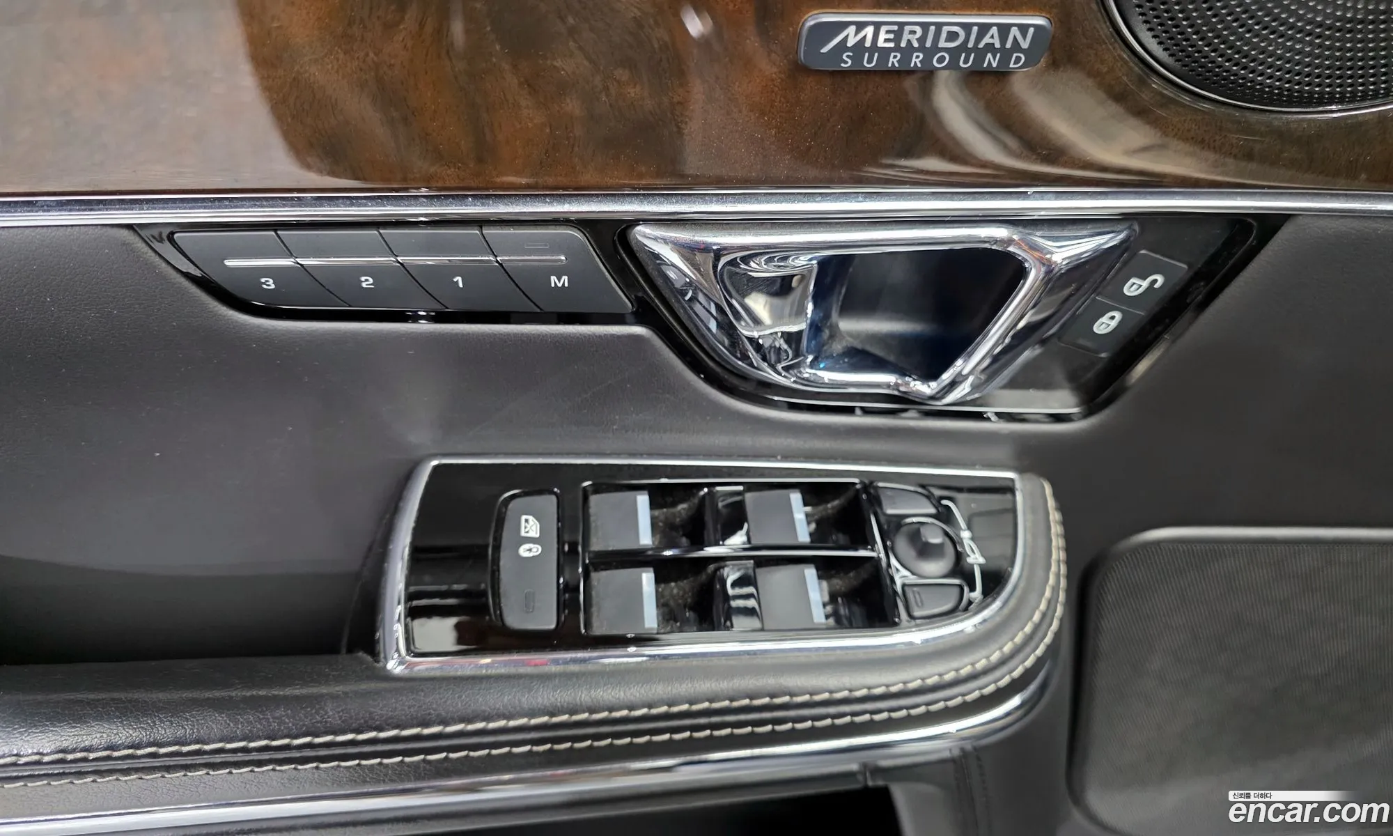 Jaguar XJ 2019 — 4
