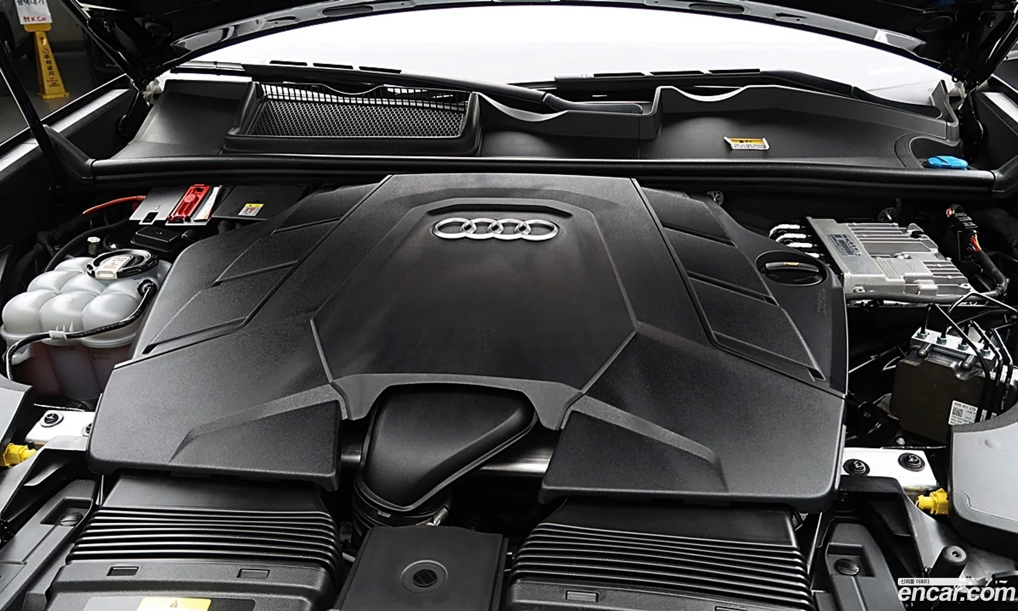 Audi Q8 2021 — 15