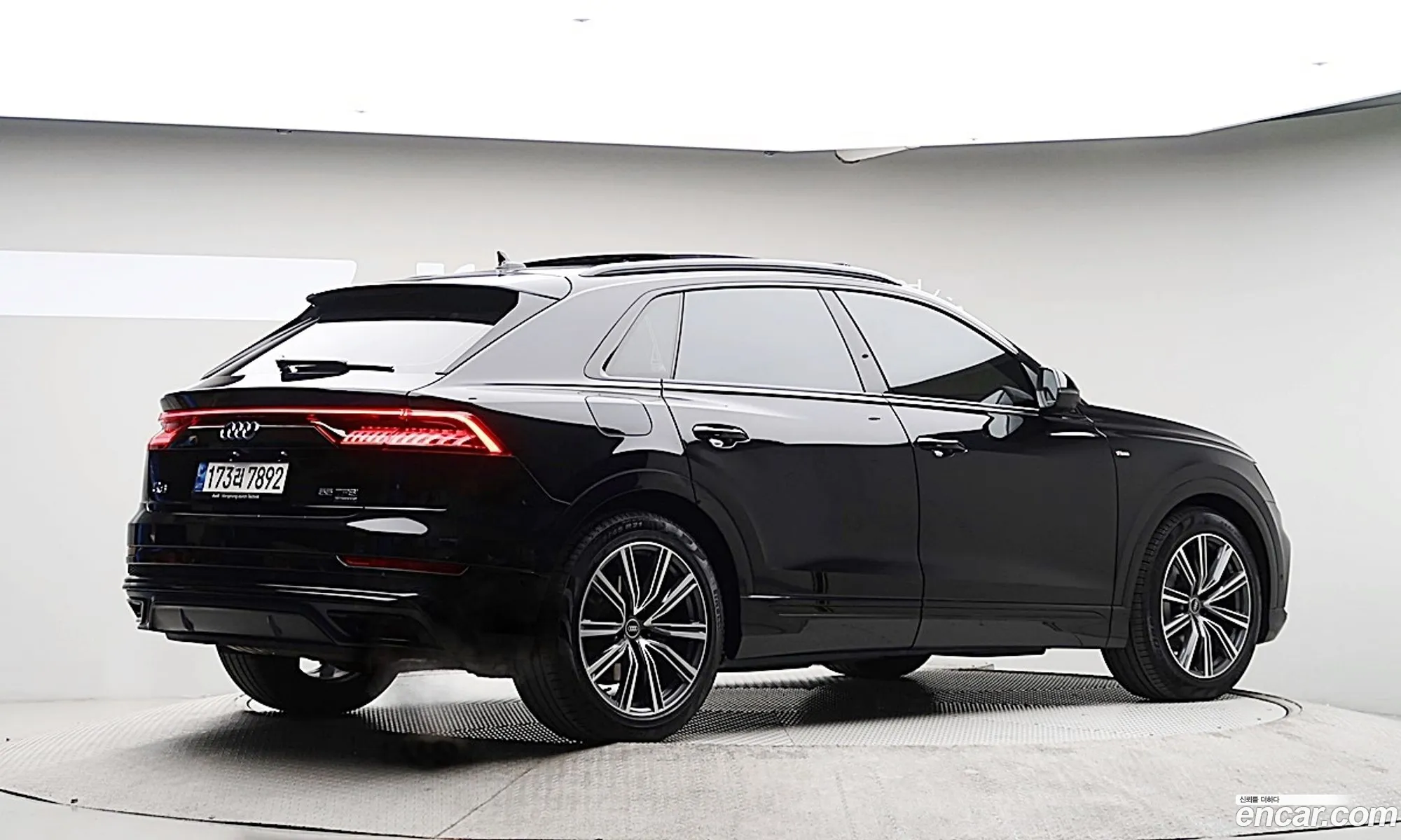 Audi Q8 2021 — 5