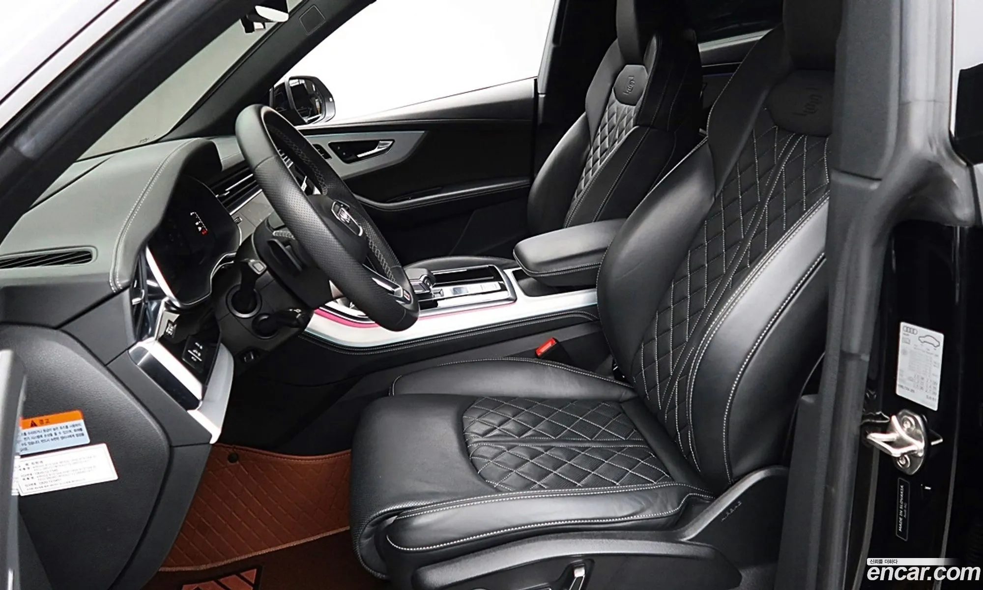 Audi Q8 2021 — 13
