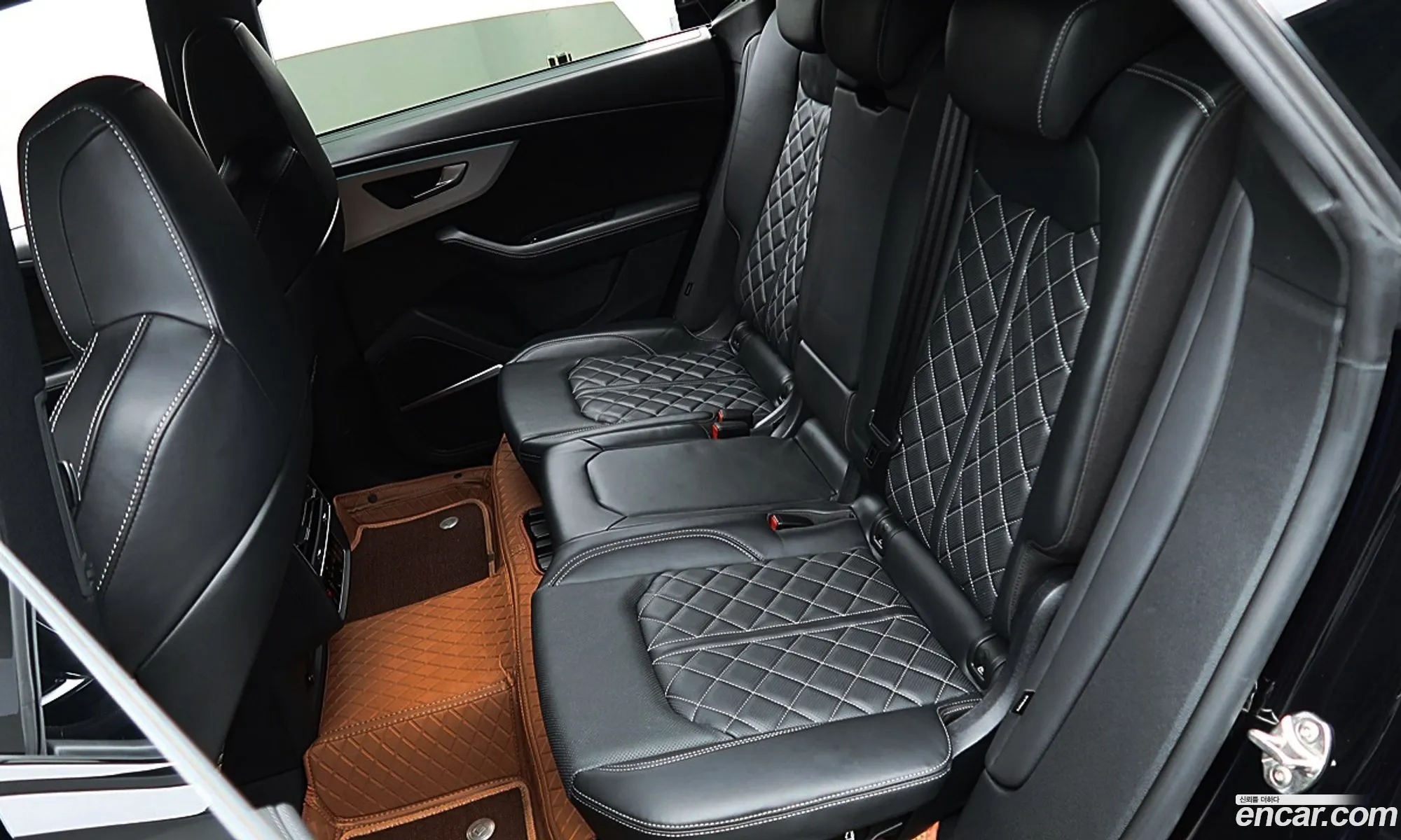 Audi Q8 2021 — 19