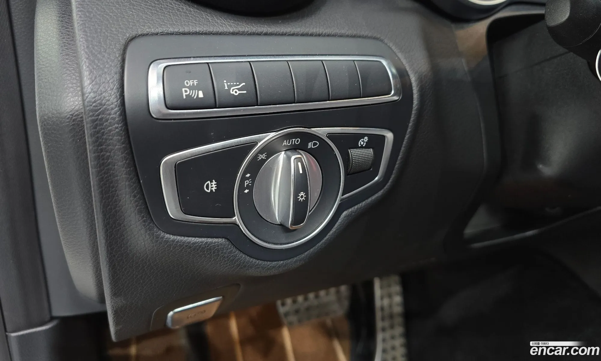 Mercedes-Benz C-Class W205 2018 — 5