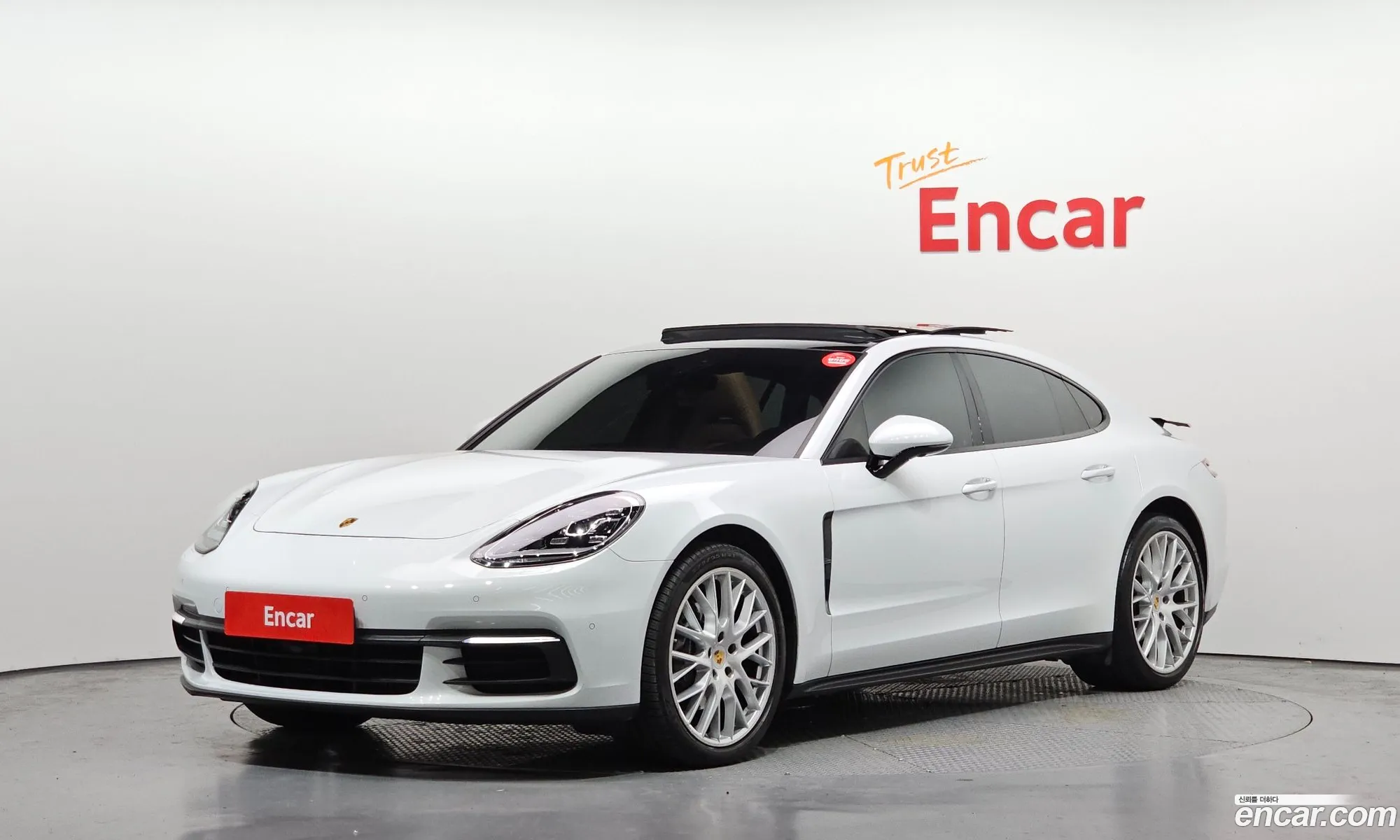 Porsche Panamera 2018 WP0AA2977JL106040 — 13