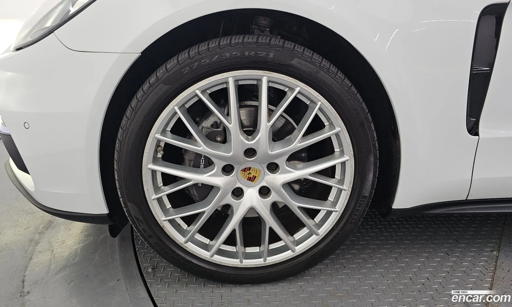 Porsche Panamera 2018 WP0AA2977JL106040 — 6