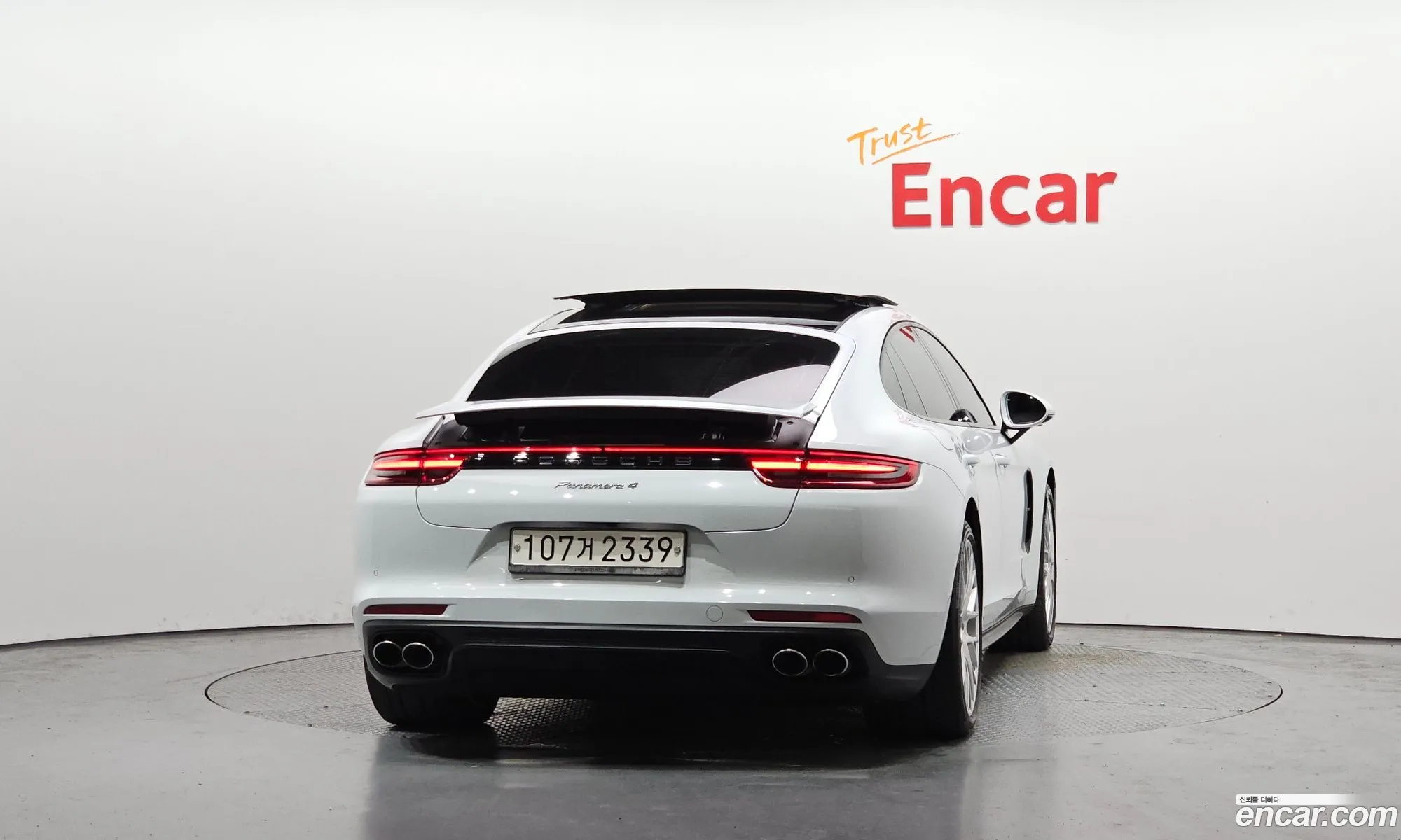 Porsche Panamera 2018 WP0AA2977JL106040 — 5