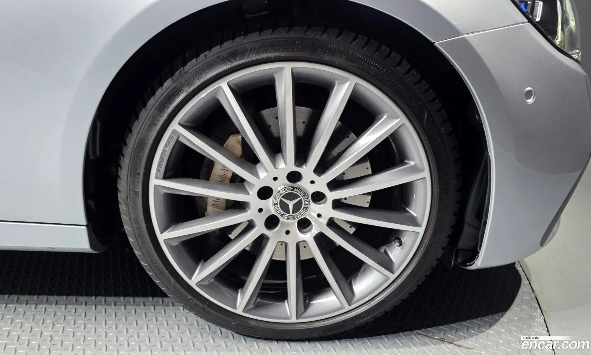 Mercedes-Benz E-Class W213 2022 — 20