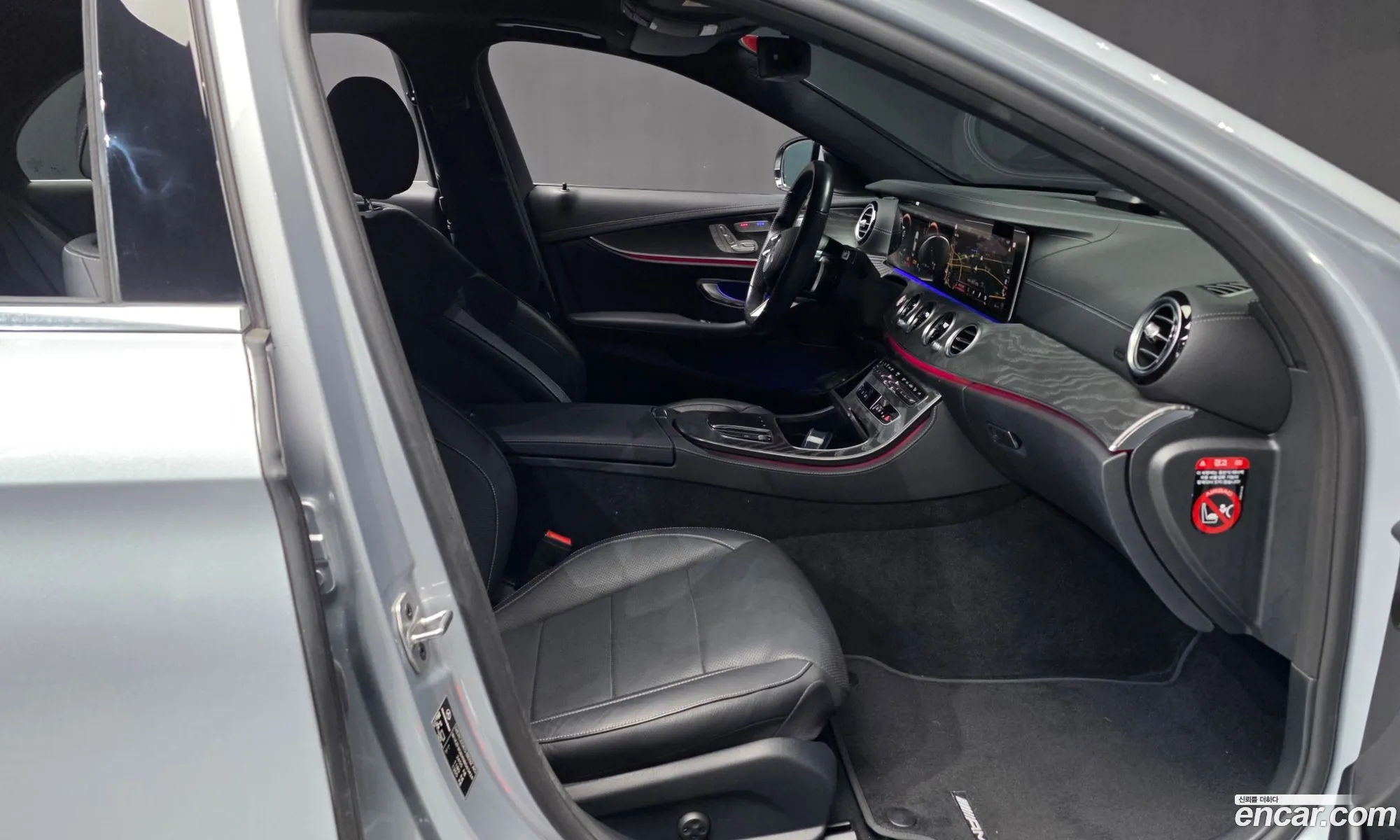 Mercedes-Benz E-Class W213 2022 — 14