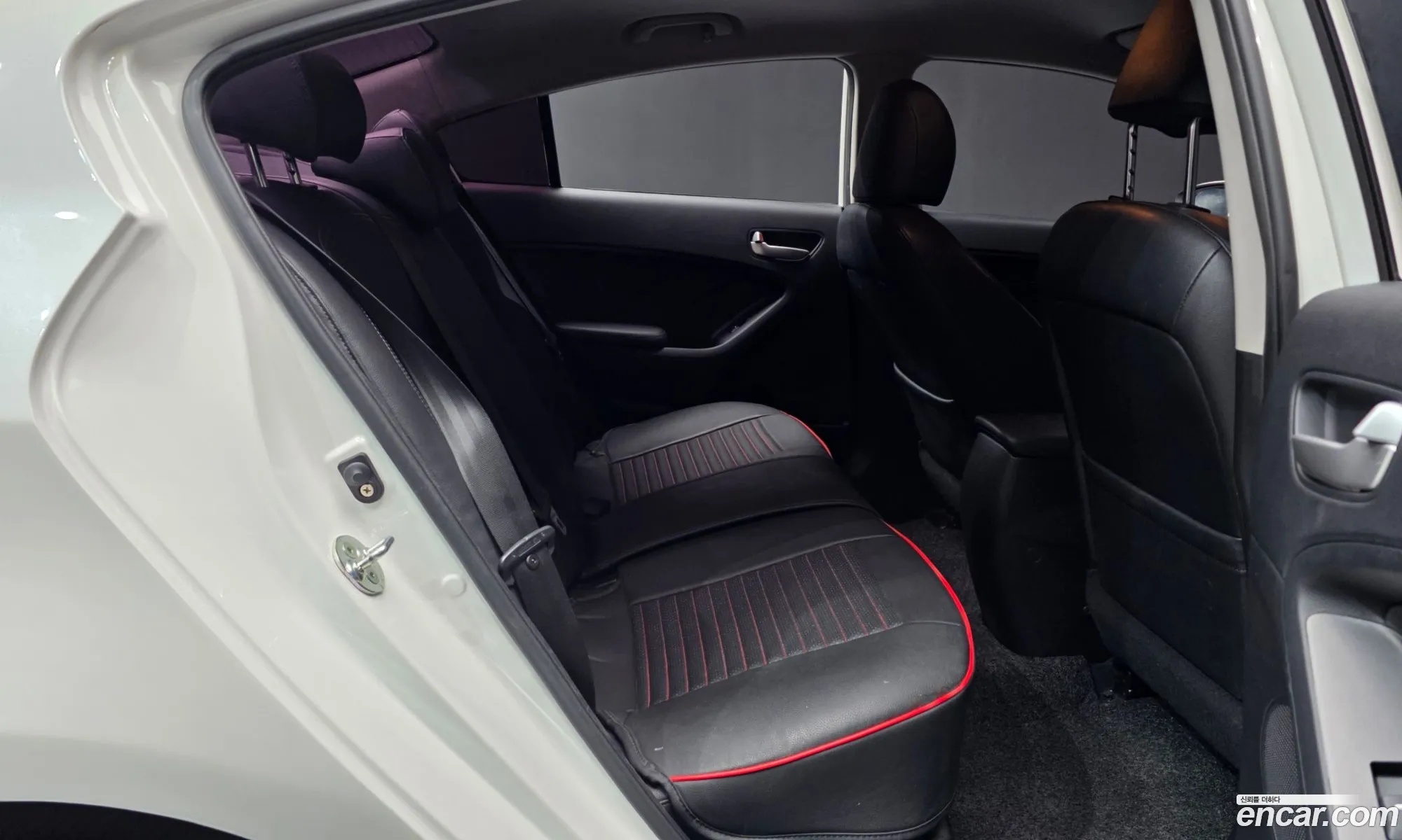 Kia K3 2014 — 7