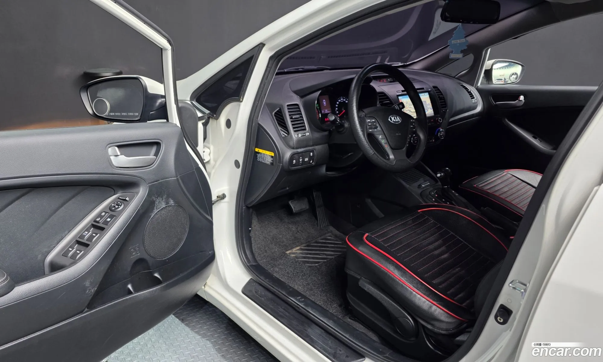 Kia K3 2014 — 4