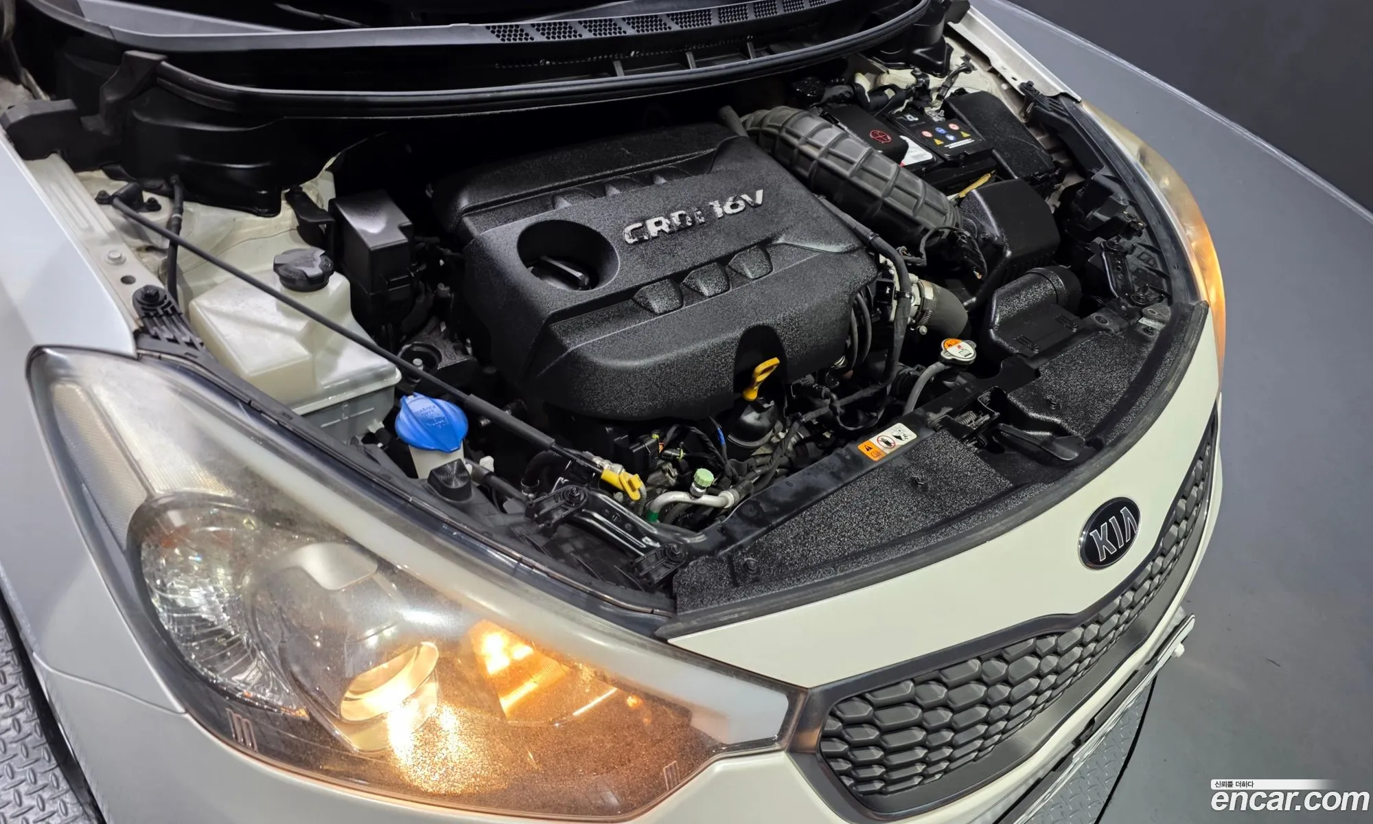 Kia K3 2014 — 9