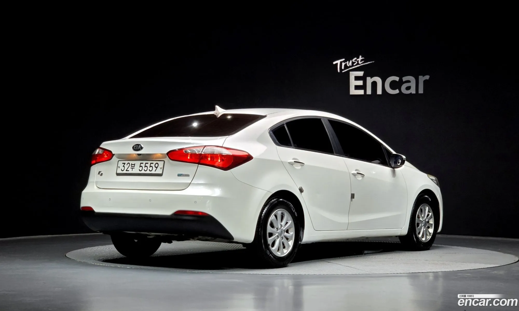 Kia K3 2014 — 6