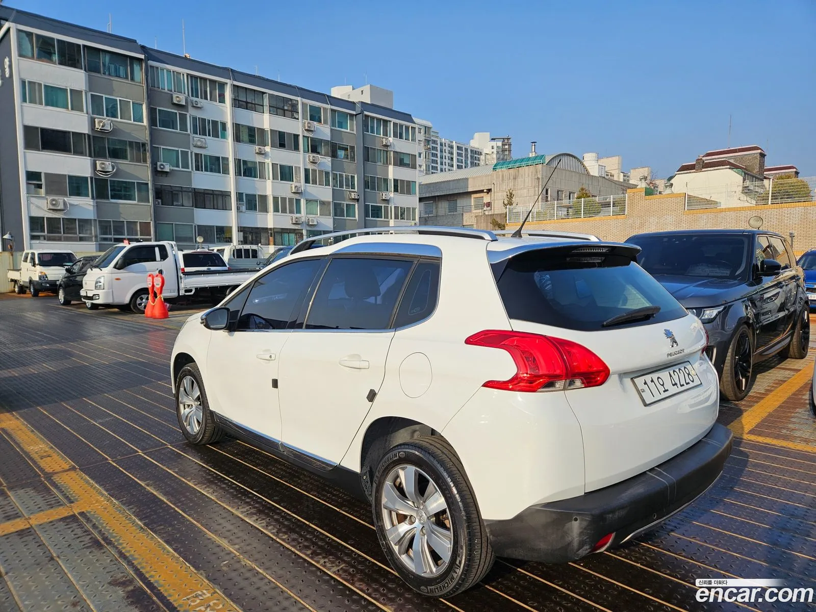 Peugeot 2008 2015 — 6