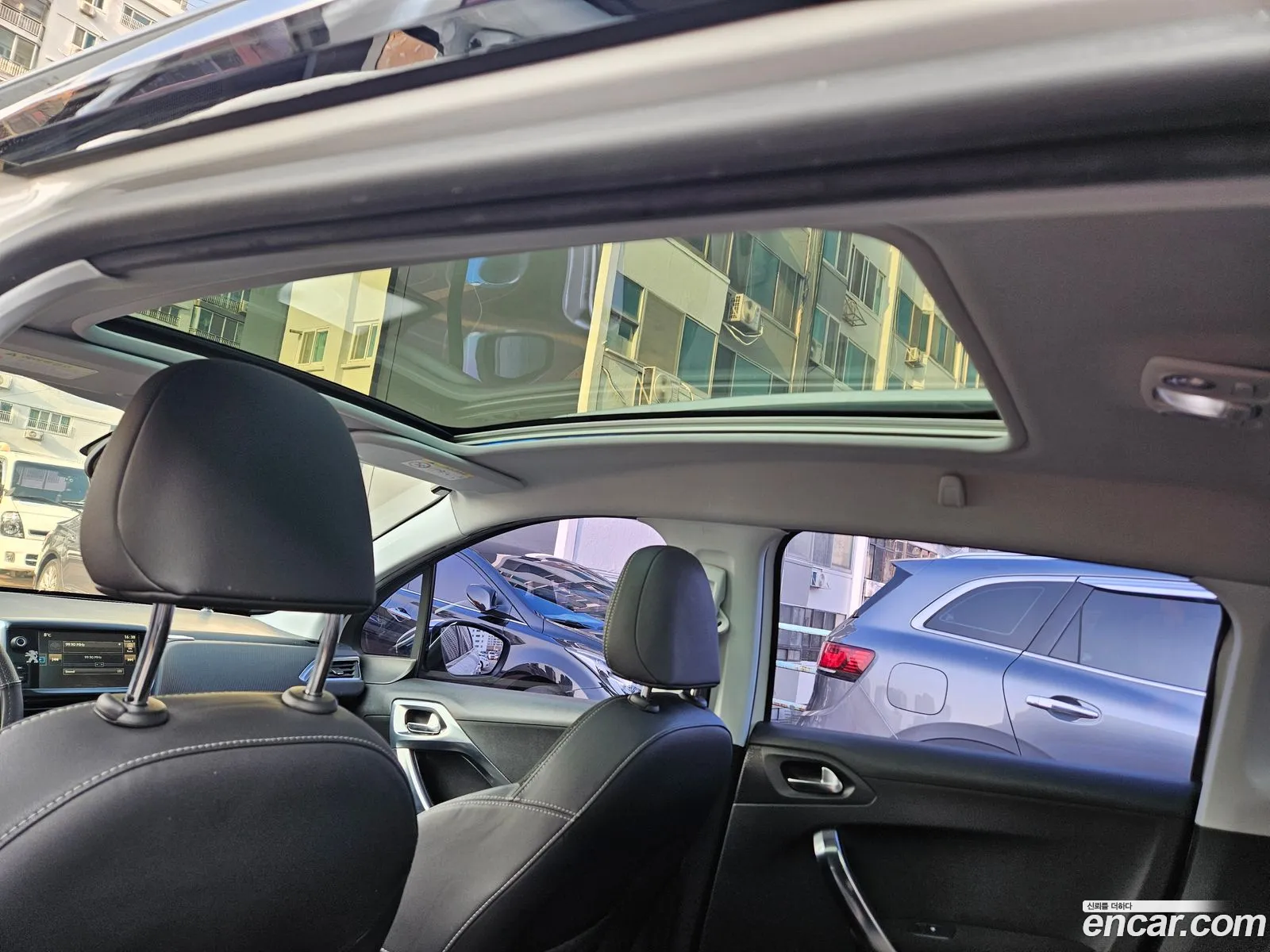 Peugeot 2008 2015 — 16