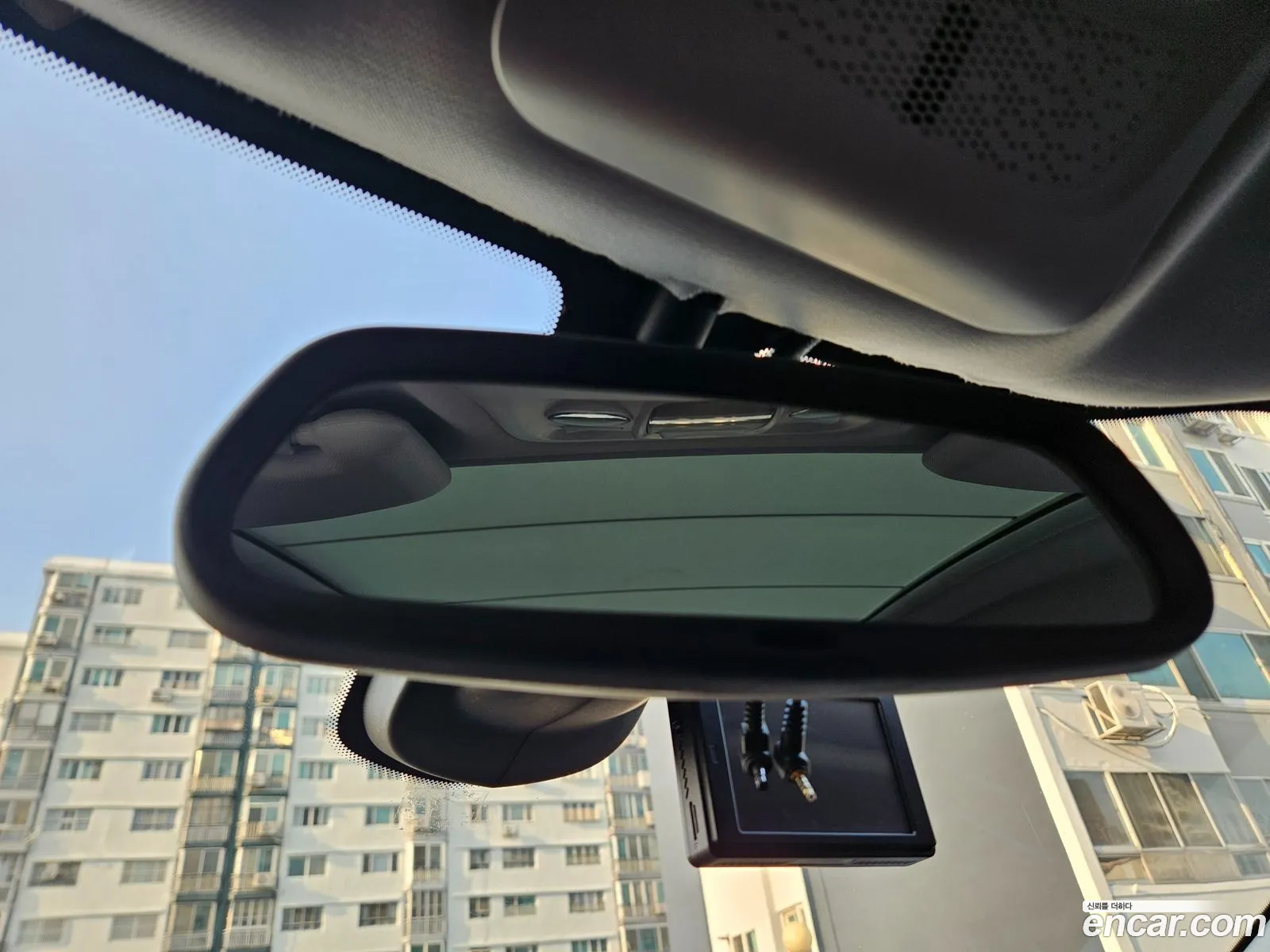 Peugeot 2008 2015 — 8