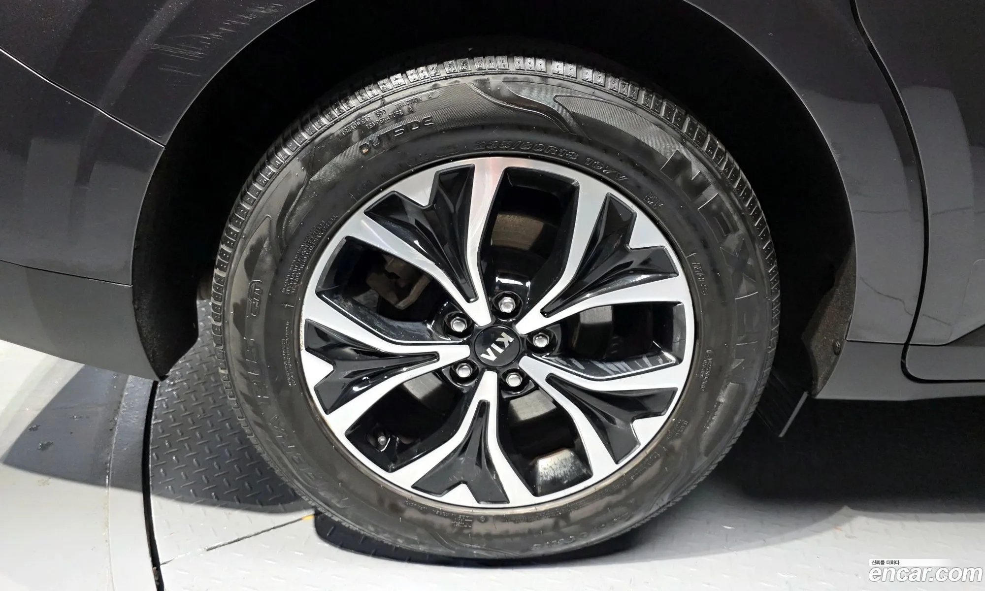 Kia Carnival 2020 KNANB81BBMS037230 — 11