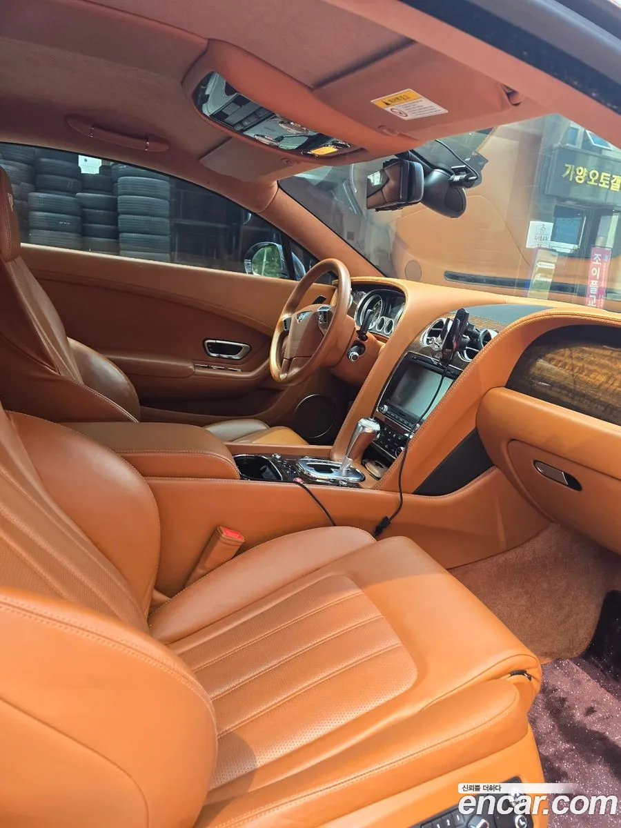Bentley Continental GT 2014 — 18