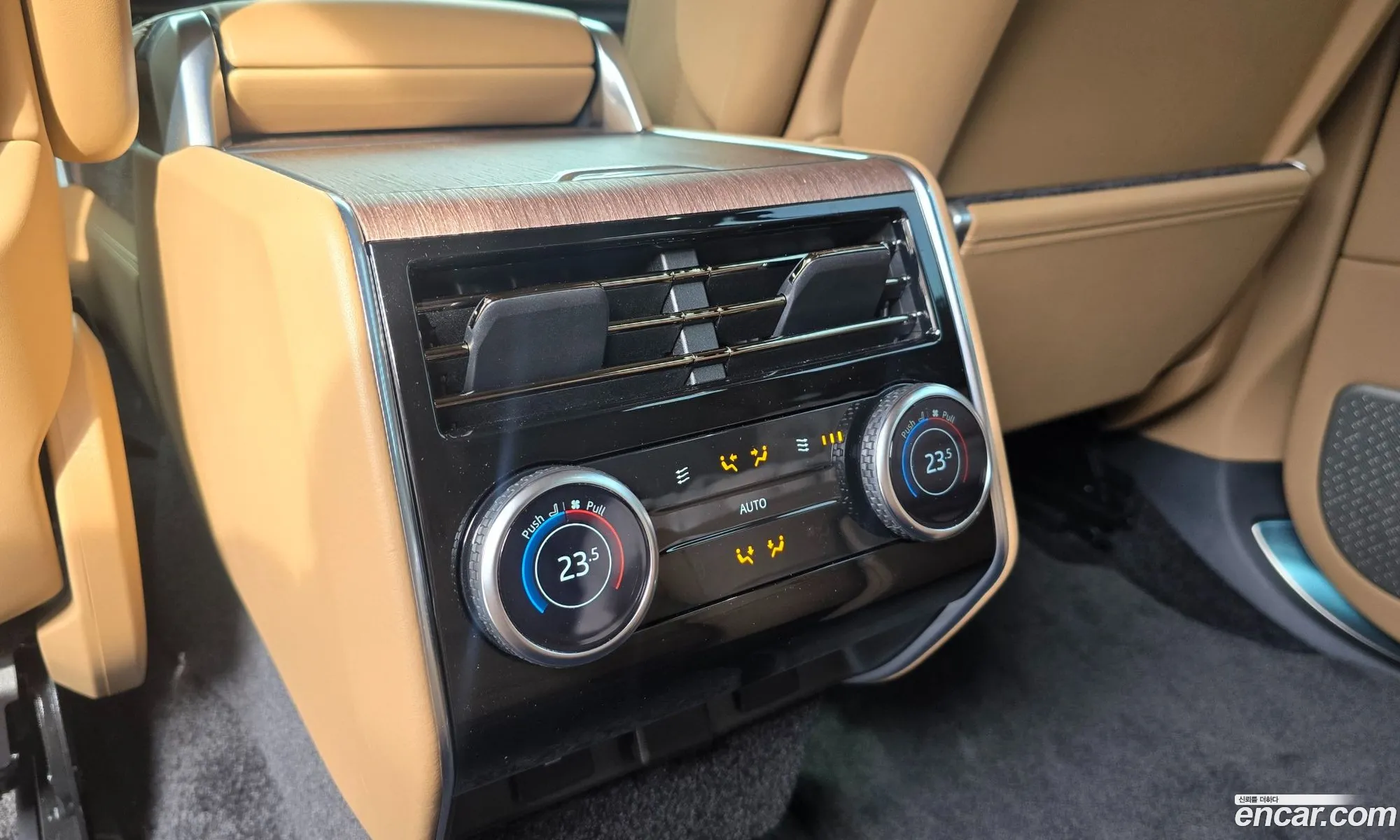 Land Rover Range Rover 2025 — 5