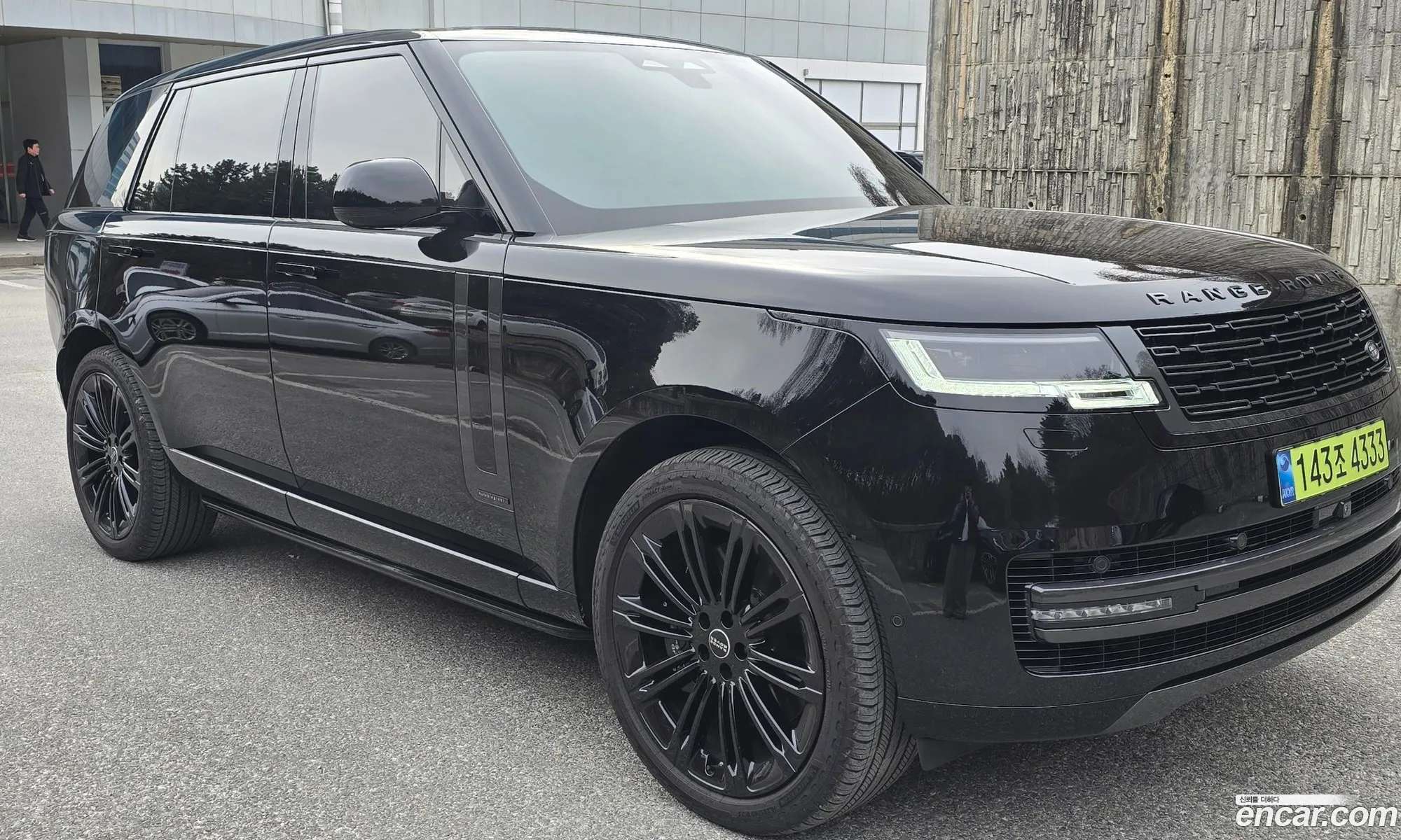 Land Rover Range Rover 2025 — 9