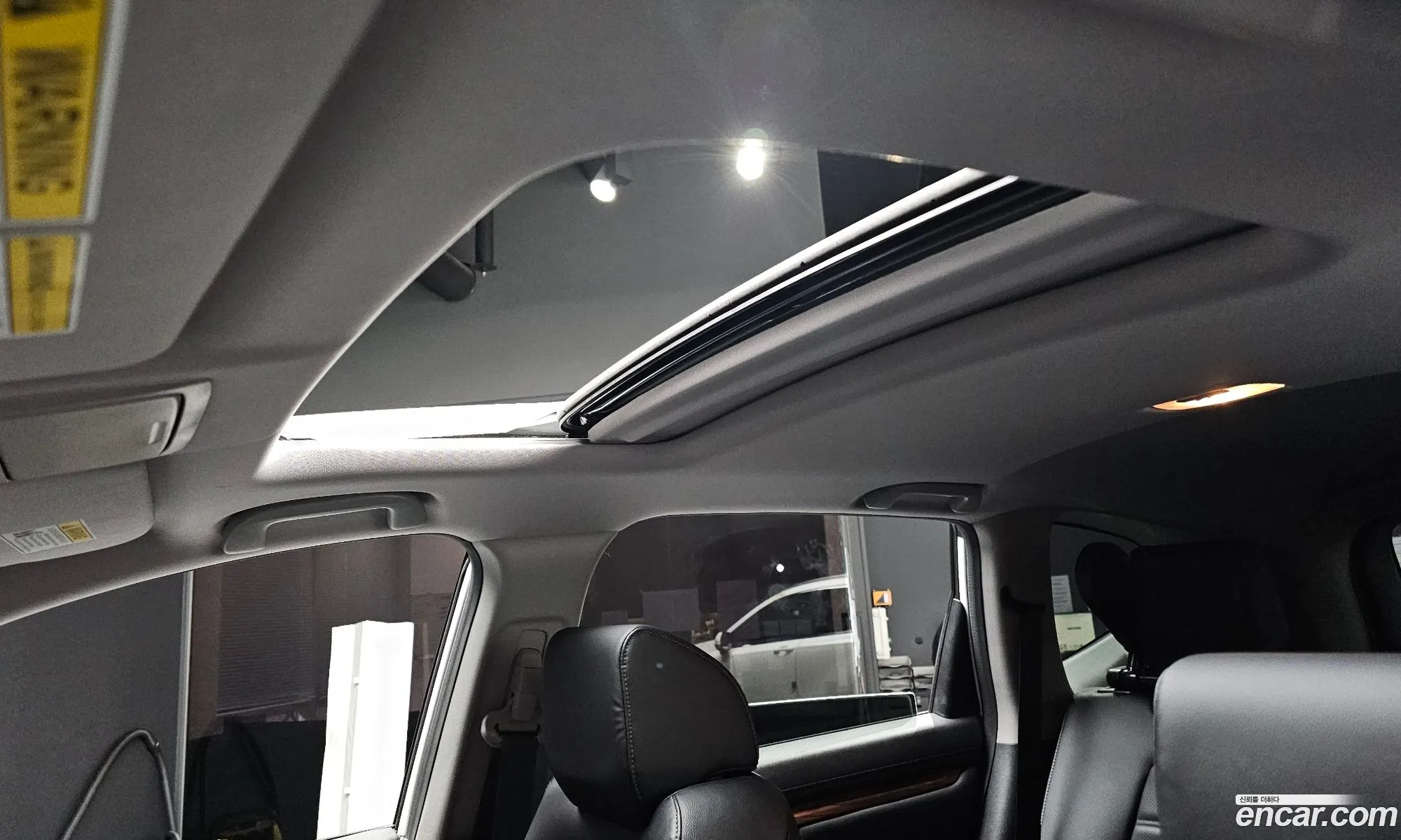 Honda CR-V 2017 5J6RW2890HL522051 — 9