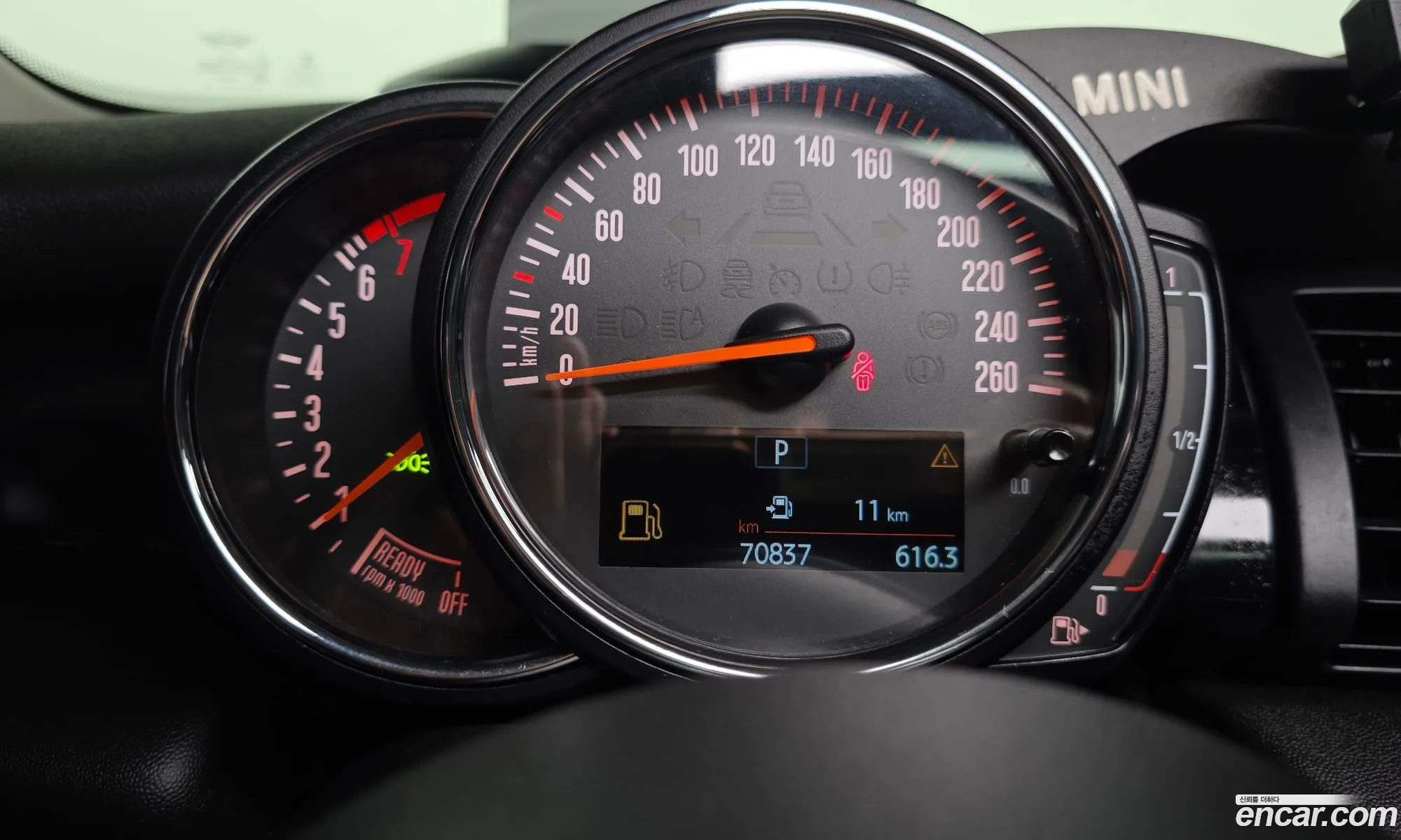 Mini Cooper 2019 WMWXP5104K2H92490 — 2