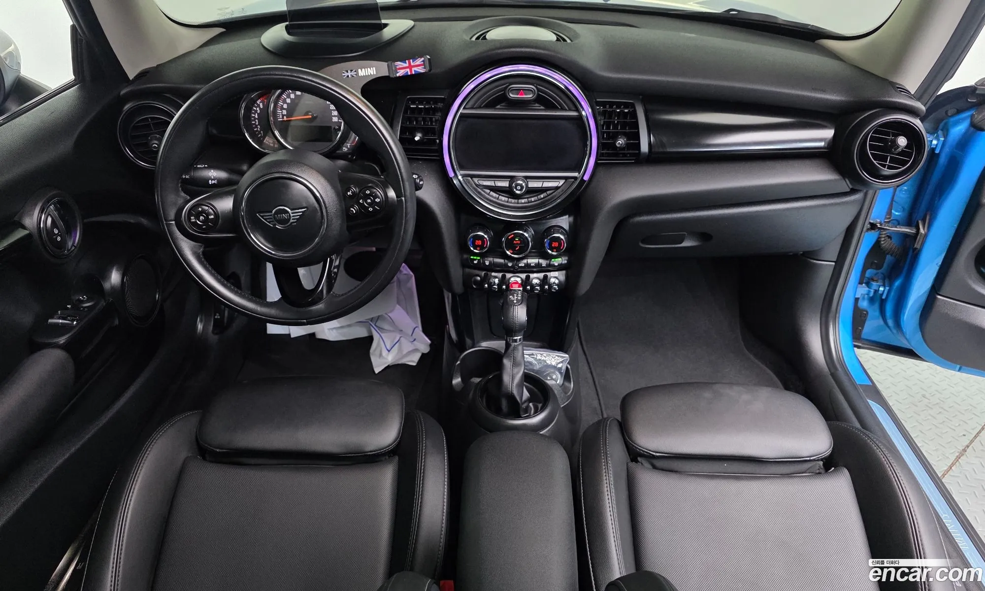 Mini Cooper 2019 WMWXP5104K2H92490 — 11
