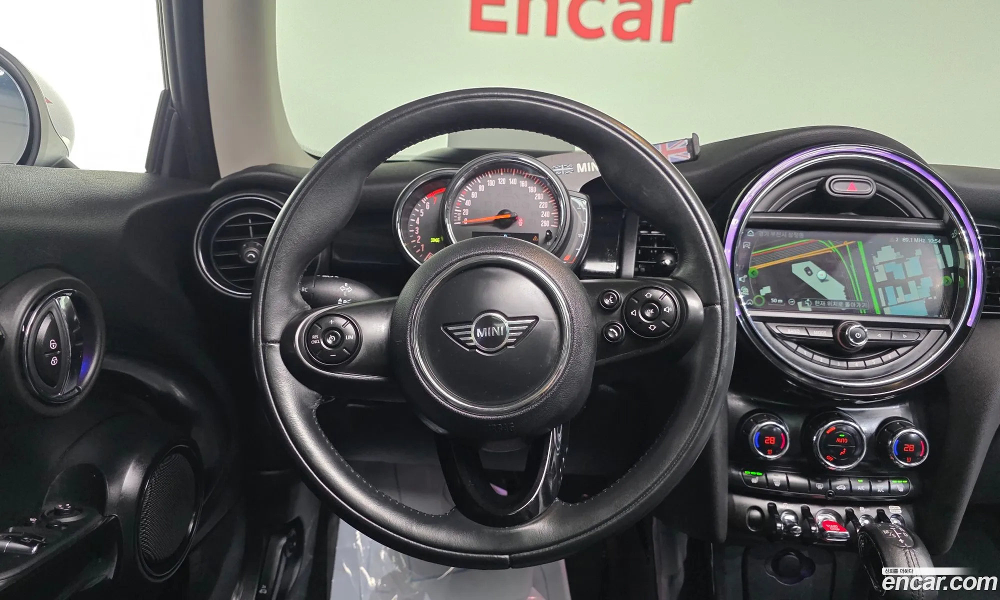 Mini Cooper 2019 WMWXP5104K2H92490 — 4