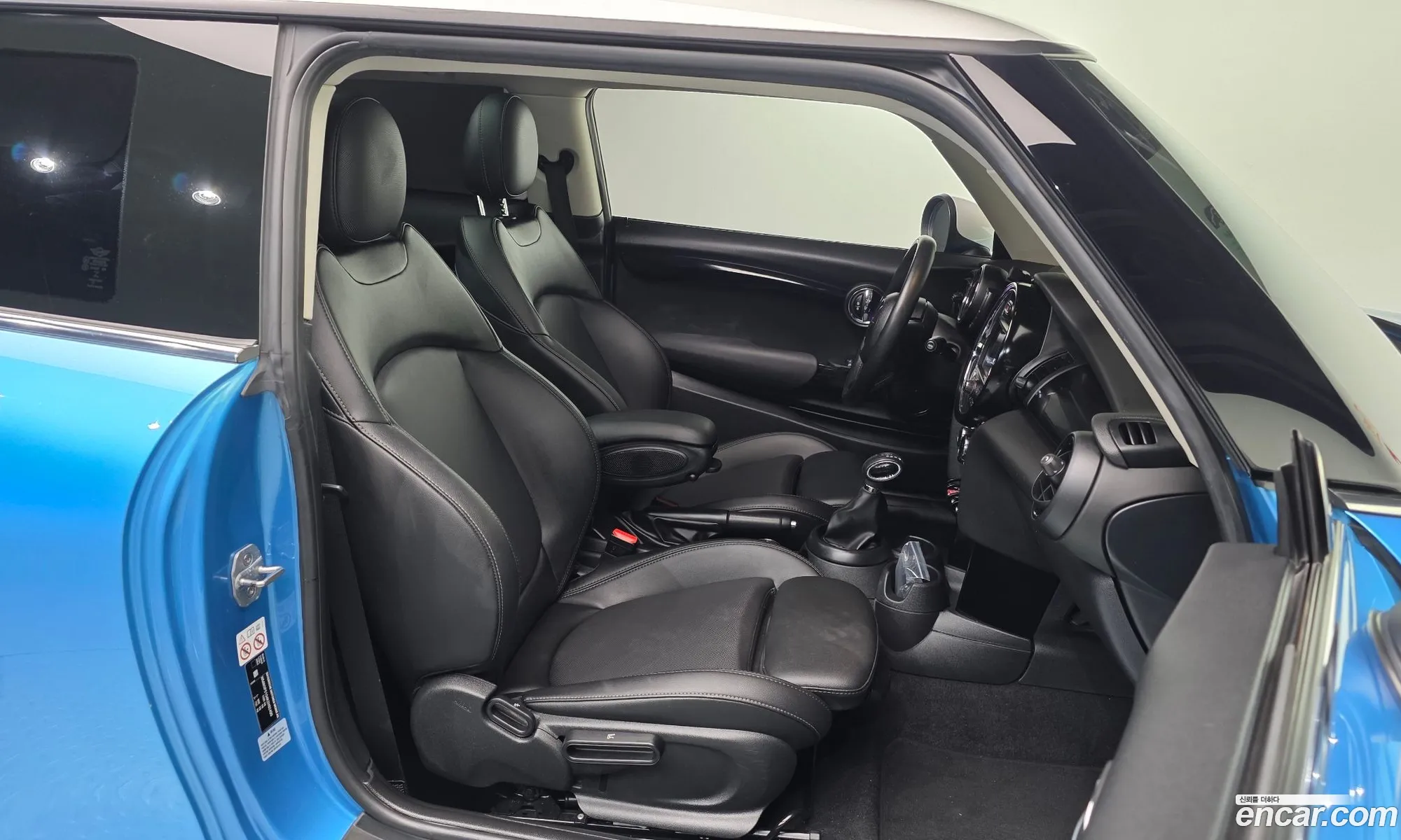 Mini Cooper 2019 WMWXP5104K2H92490 — 10
