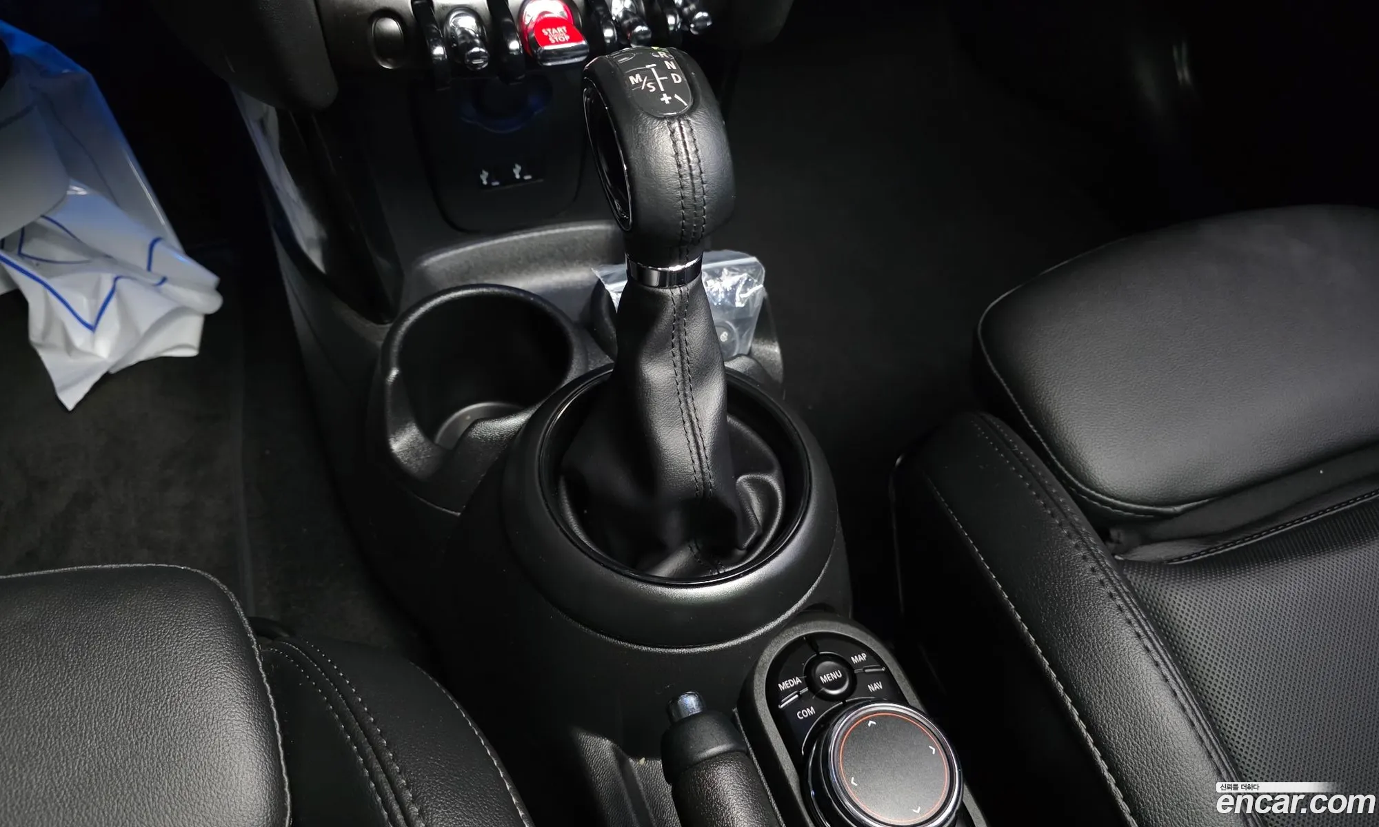 Mini Cooper 2019 WMWXP5104K2H92490 — 12