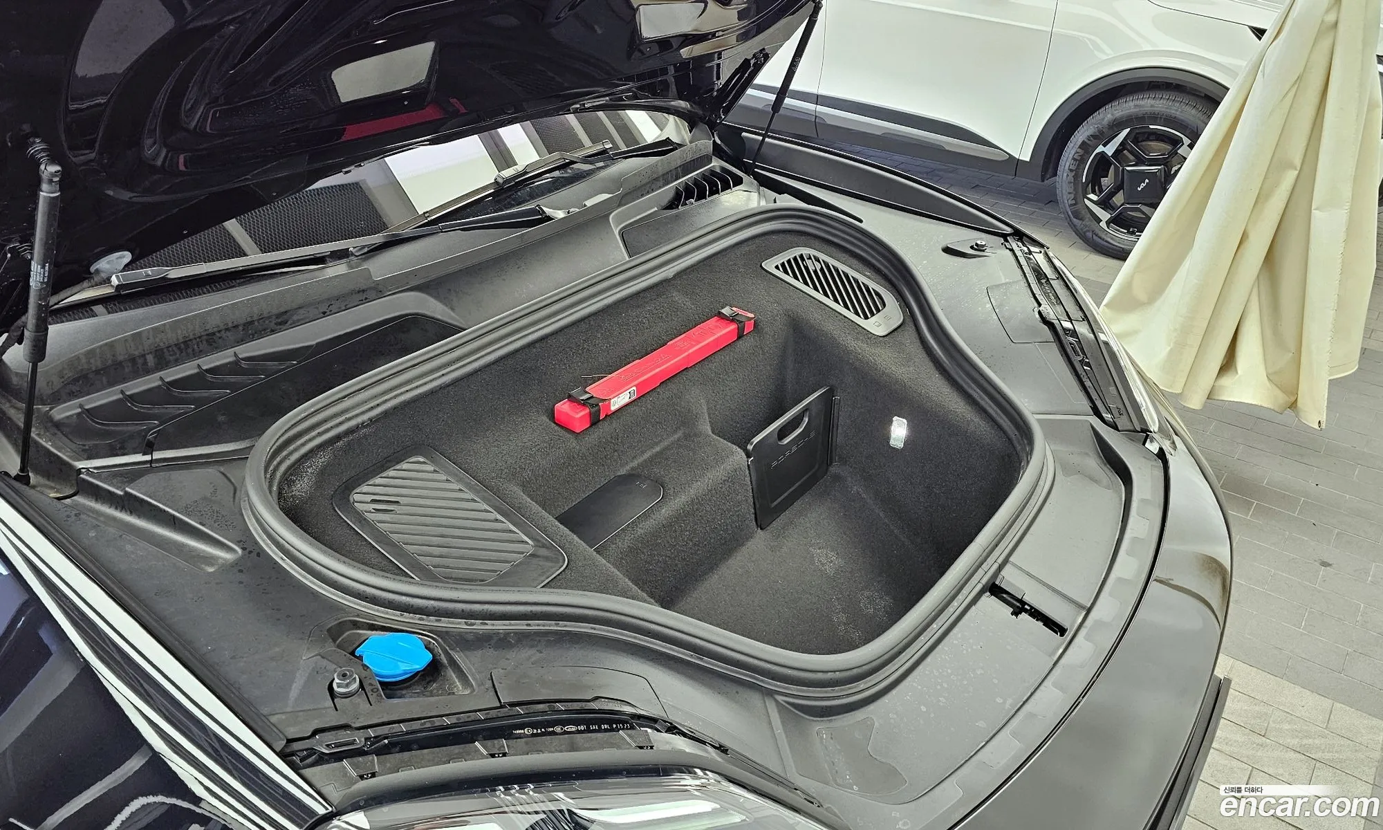 Porsche Macan EV 2025 WP1AC2XA2SL175501 — 9