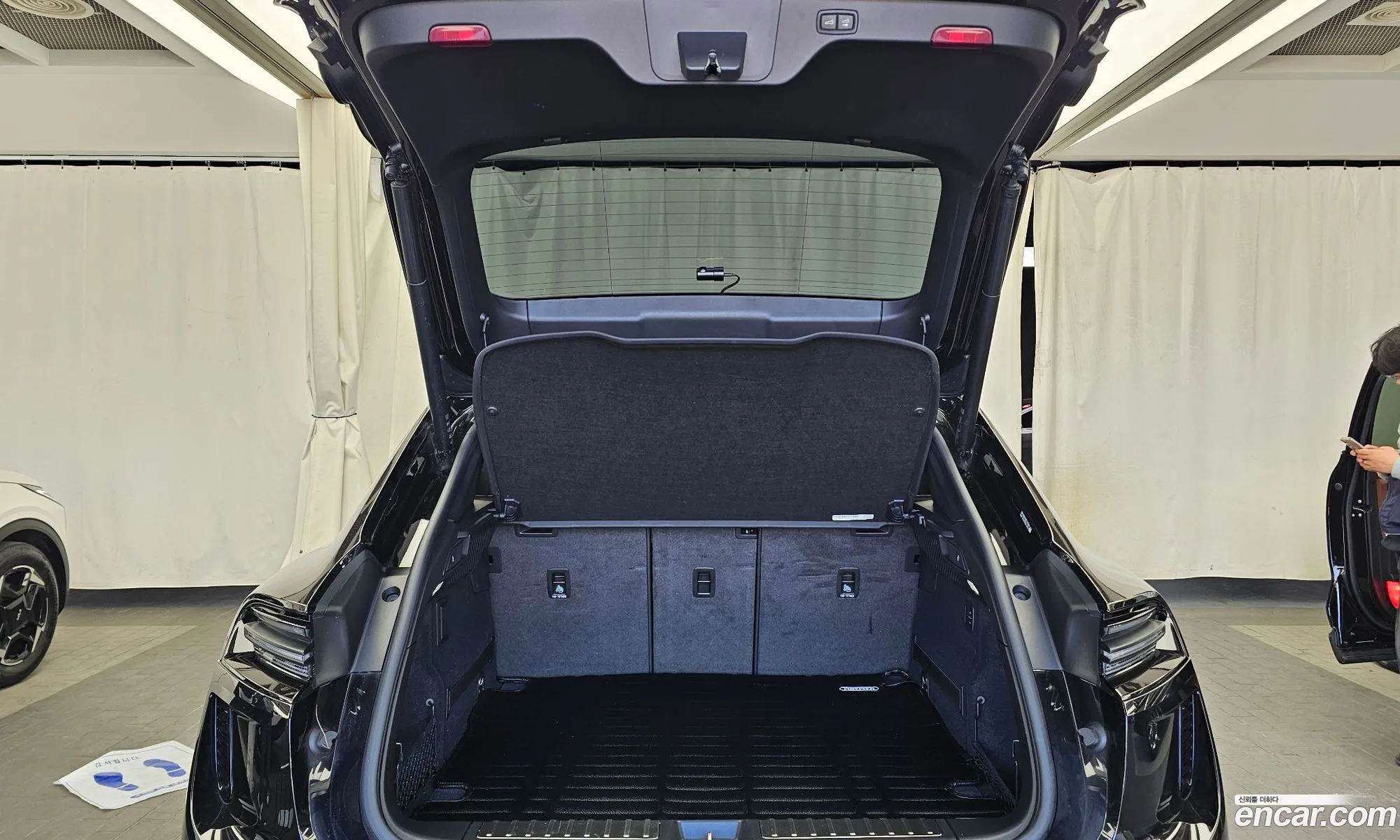 Porsche Macan EV 2025 WP1AC2XA2SL175501 — 5