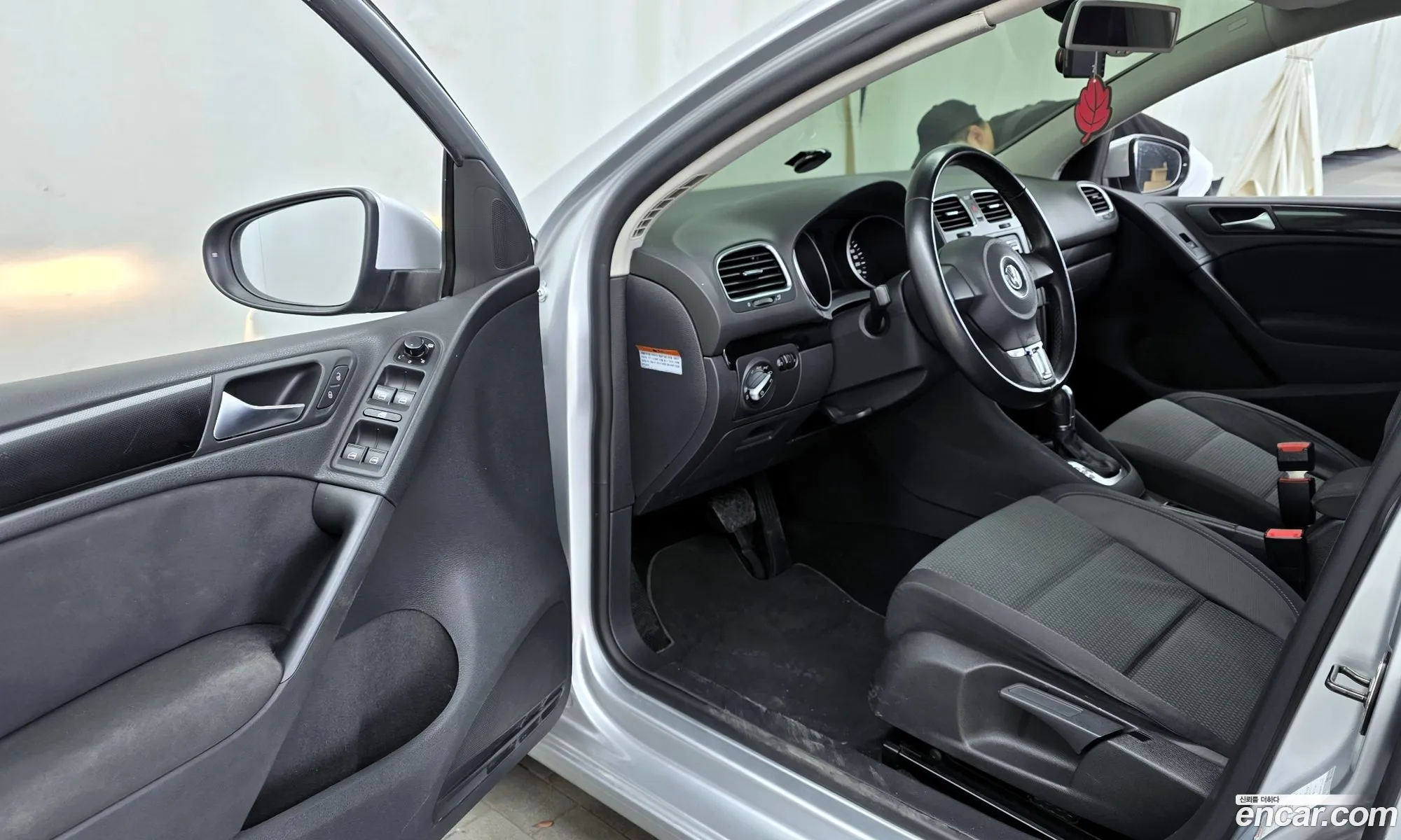 Volkswagen Golf 6th Gen 2011 — 11