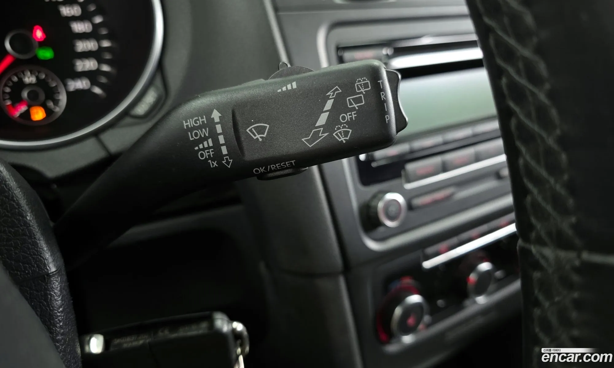 Volkswagen Golf 6th Gen 2011 — 15