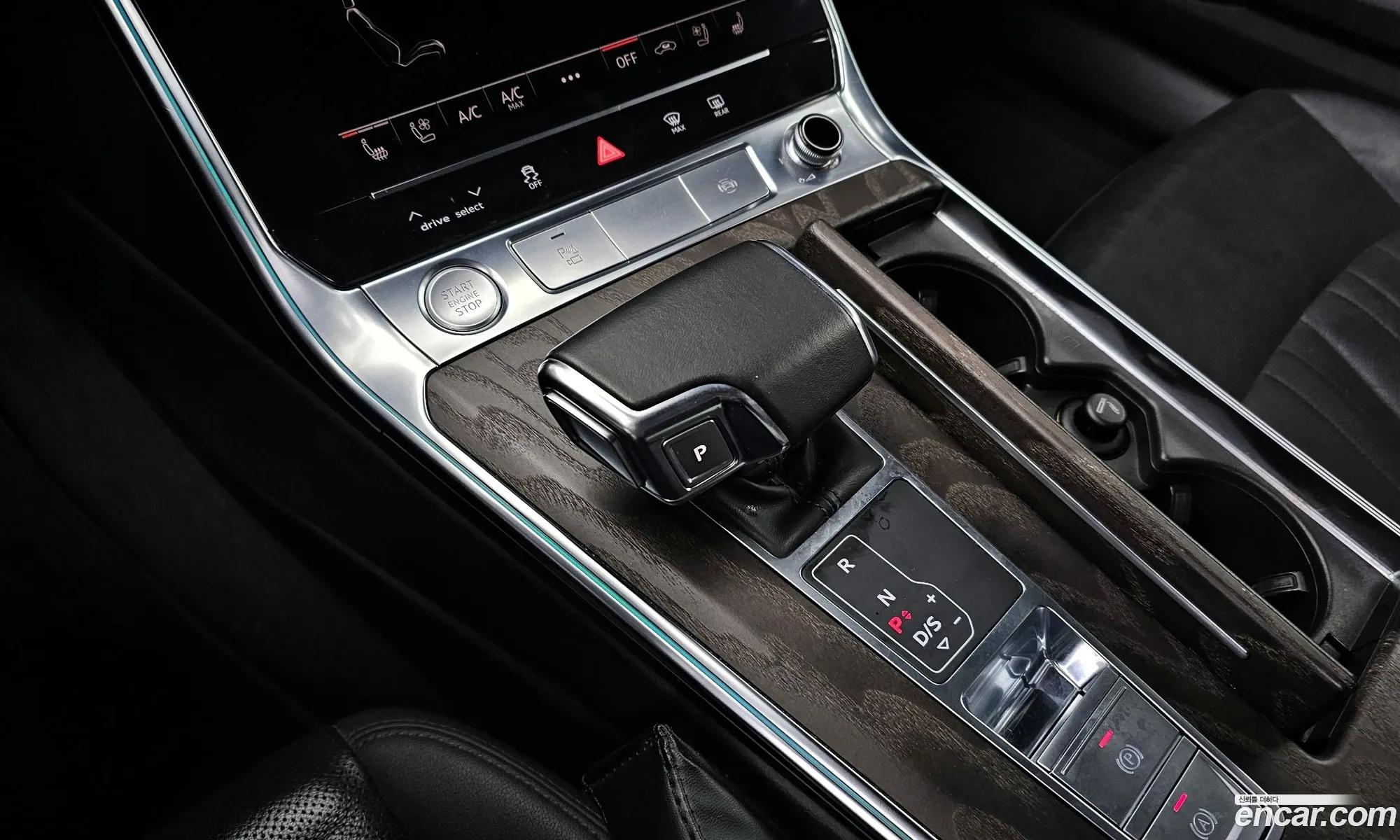 Audi A6 2020 WAUZZZF25LN080281 — 10