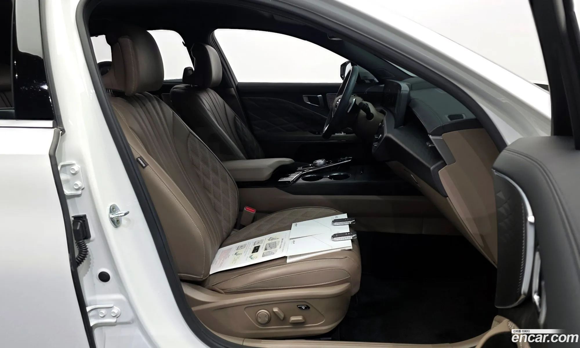 Kia K8 2021 — 11