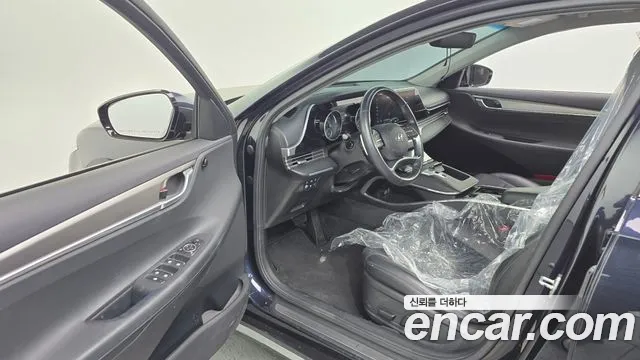 Hyundai Grandeur IG Hybrid 2021 — 8