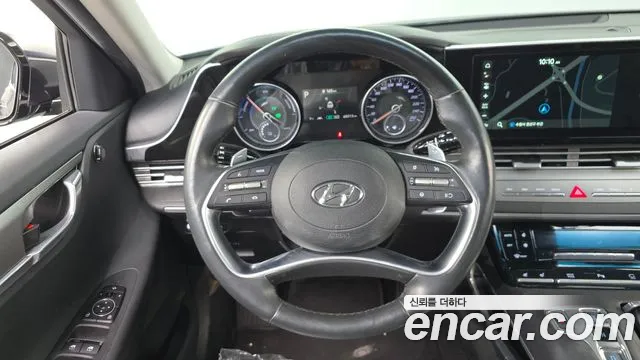 Hyundai Grandeur IG Hybrid 2021 — 4