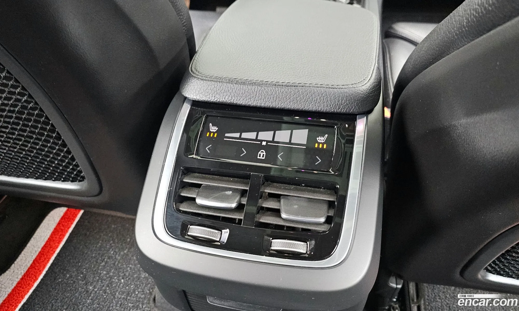 Volvo XC90 2018 — 5