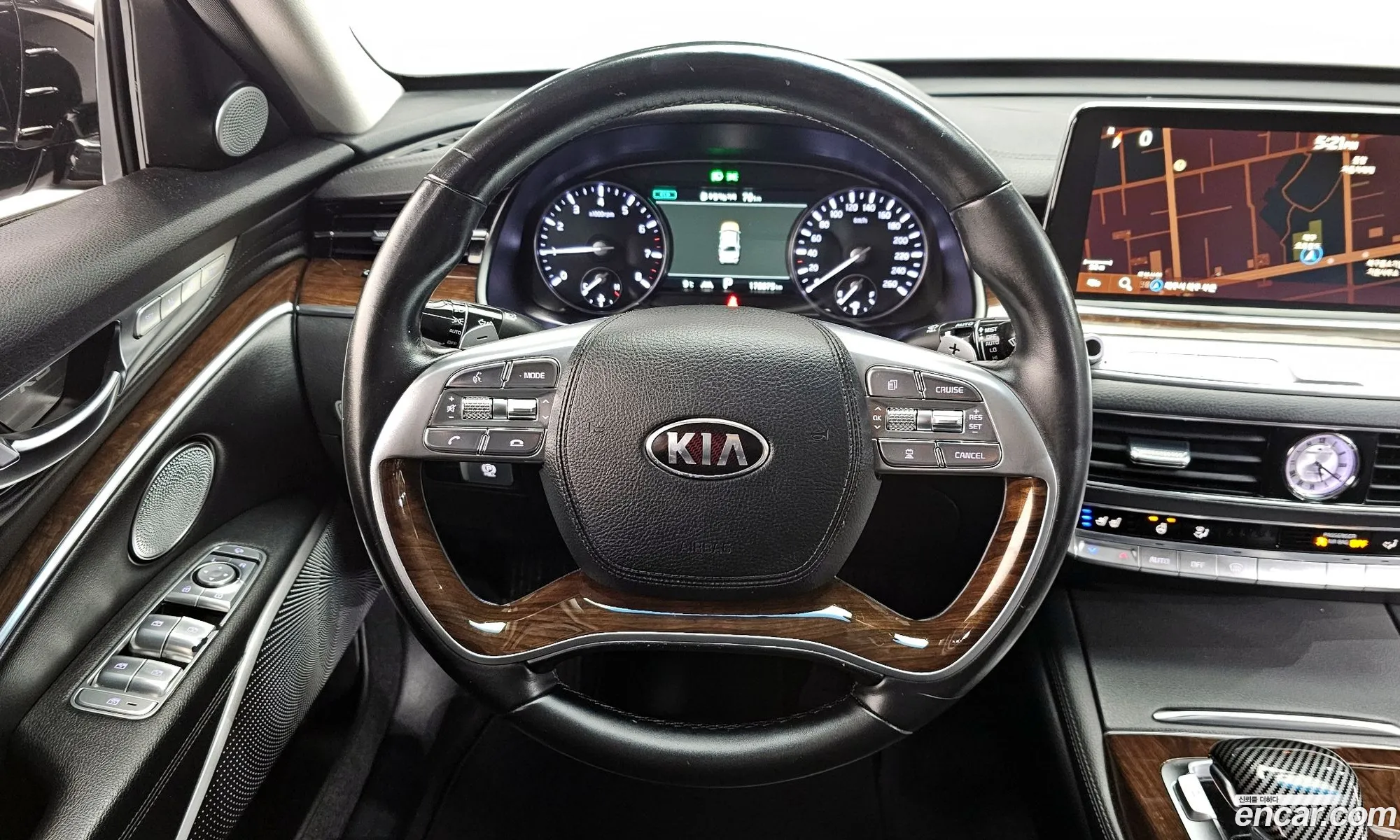 Kia The K9 2018 — 4