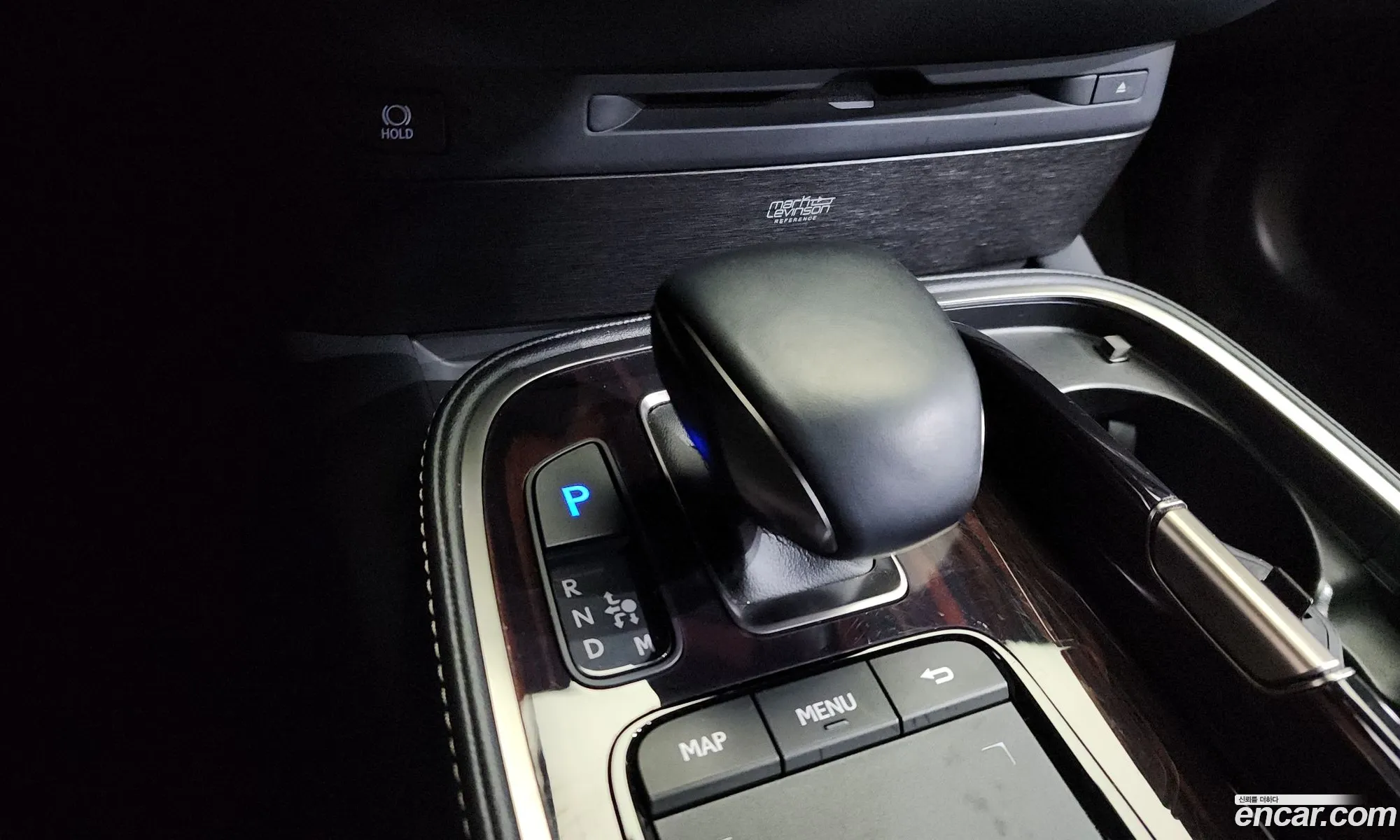 Lexus LS500 2022 JTHG5LGF1N5010105 — 15